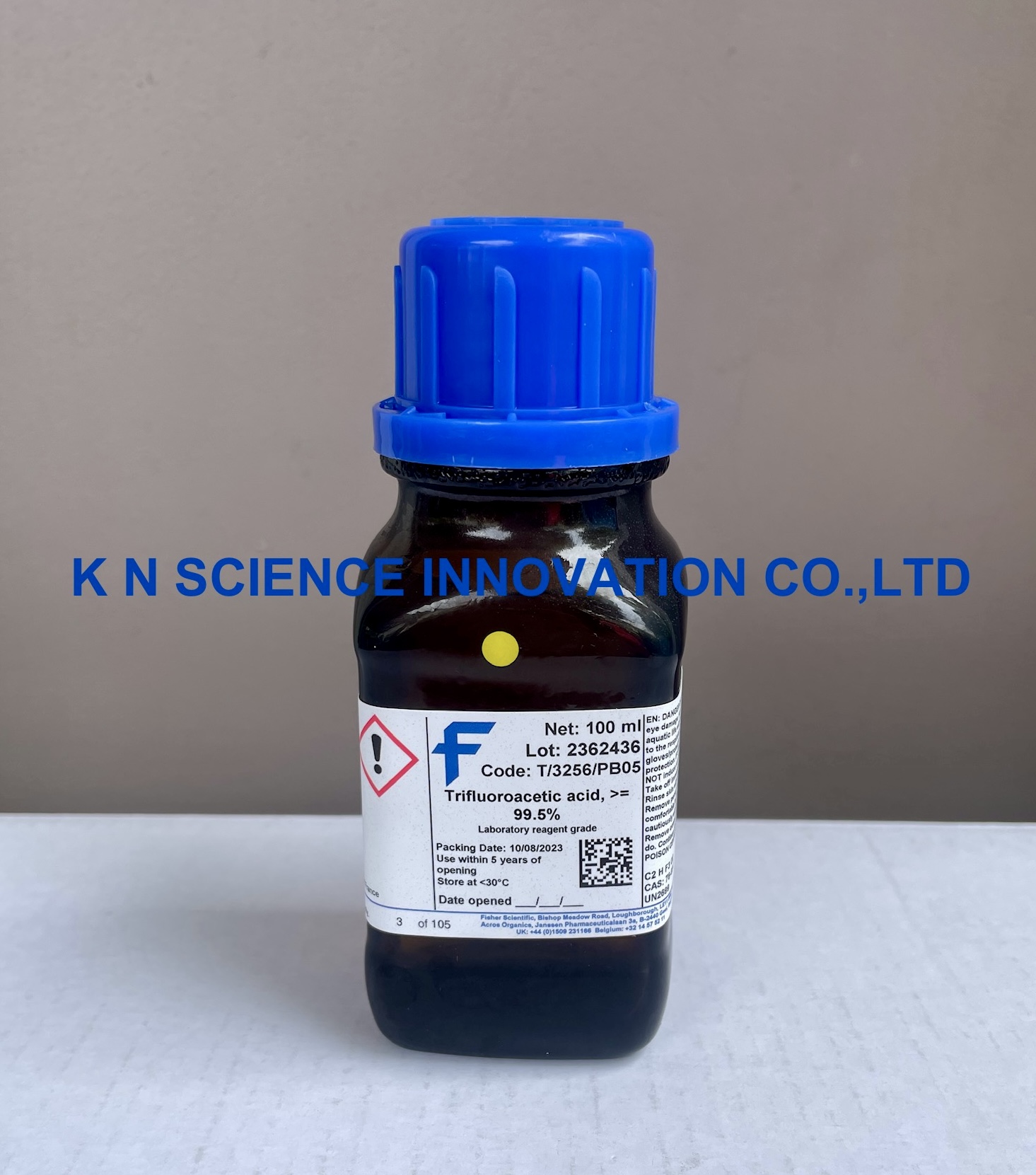 Trifluoroacetic acid, >99.5%, LAB 76-05-1 ,100 ml , Fisher Chemical™ T/3256/PB05