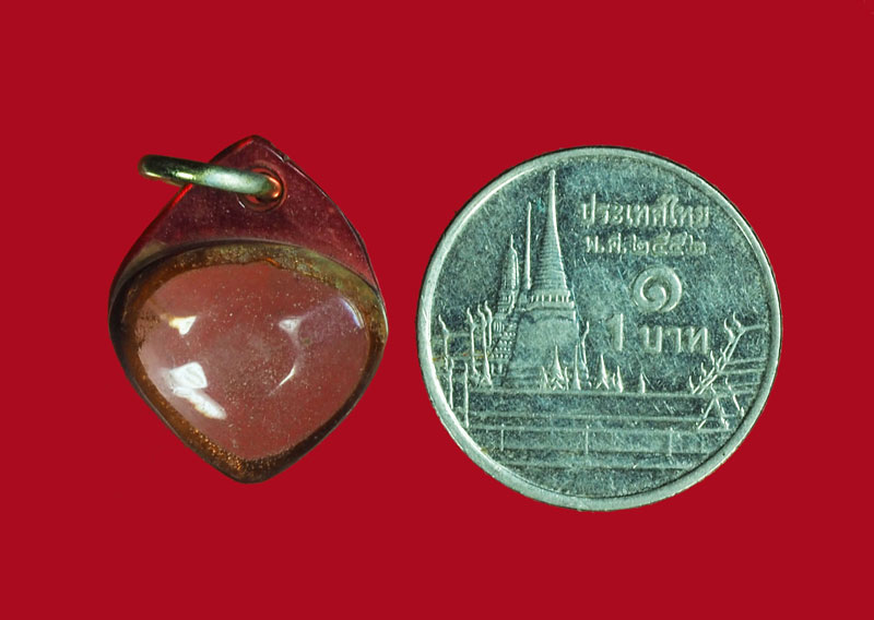 *30681 ลูกแก้วสารพัดนึก ไม่ทราบอาจารย์ เลี่ยมพลาสติกเก่าเดิมแบบวินเทจ 12