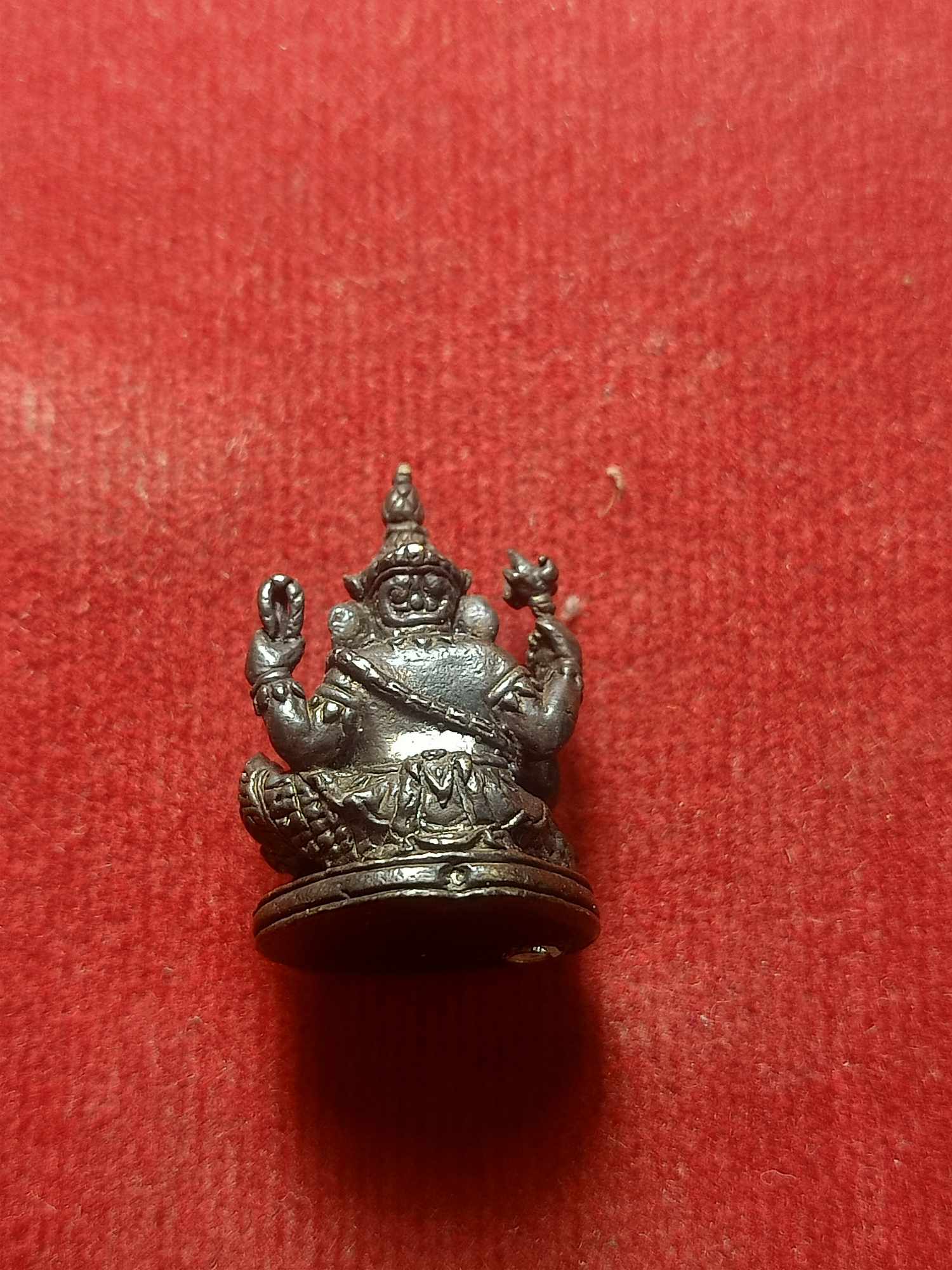 พระพิฆเนศ รุ่นมั่ง มี ศรี สุข หลวงปู่หงษ์ วัดเพชรบุรี จ.สุรินทร์ (SKU-03907)
