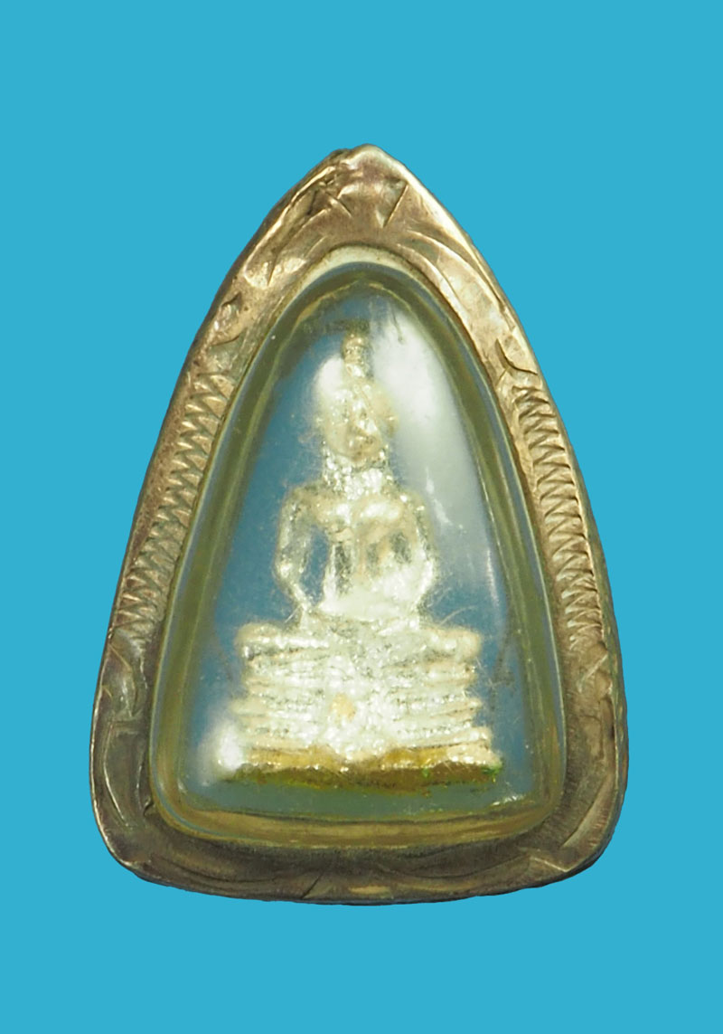 *33071 พระพุทธโสธร เลี่ยมจับขอบเงิน ไม่ทราบปี 25