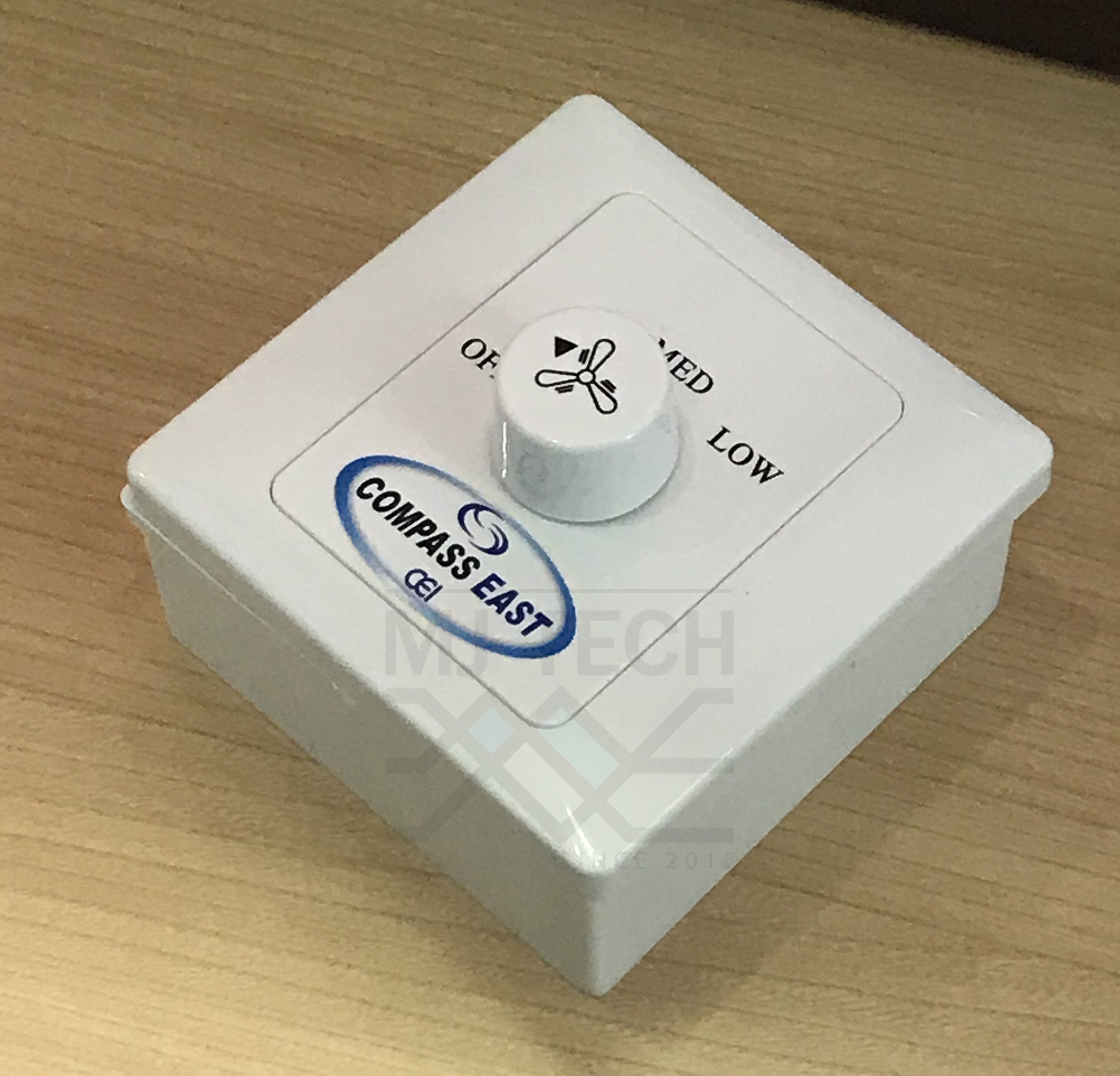 Compass East พัดลมแขวนเพดาน 56 นิ้ว รุ่น C C33-56N (สีดำ)