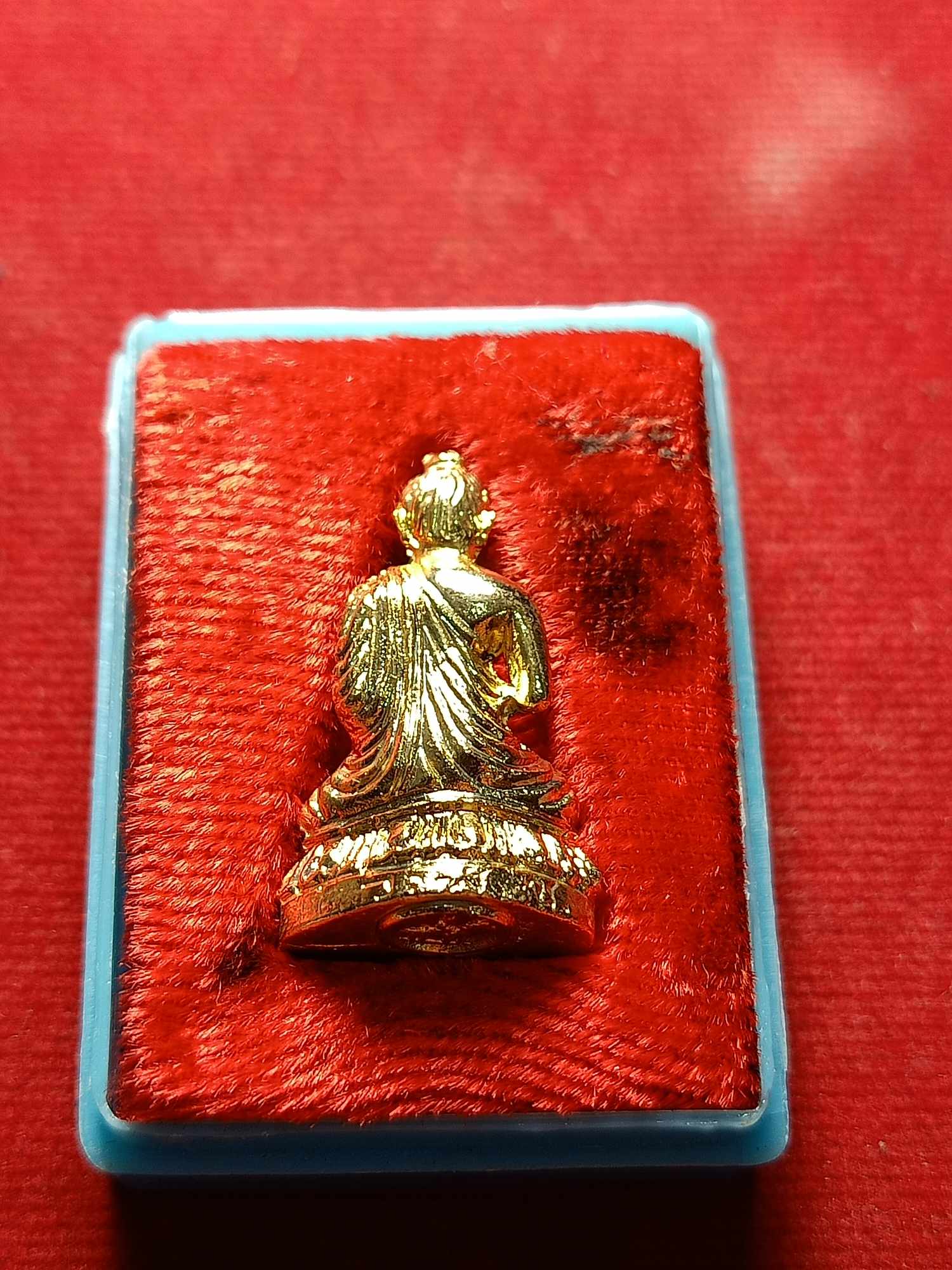 พระกริ่งชนะภัย วัดเวฬุราชิณ ธนบุรี กทม. พร้อมกล่อง (SKU-04753)