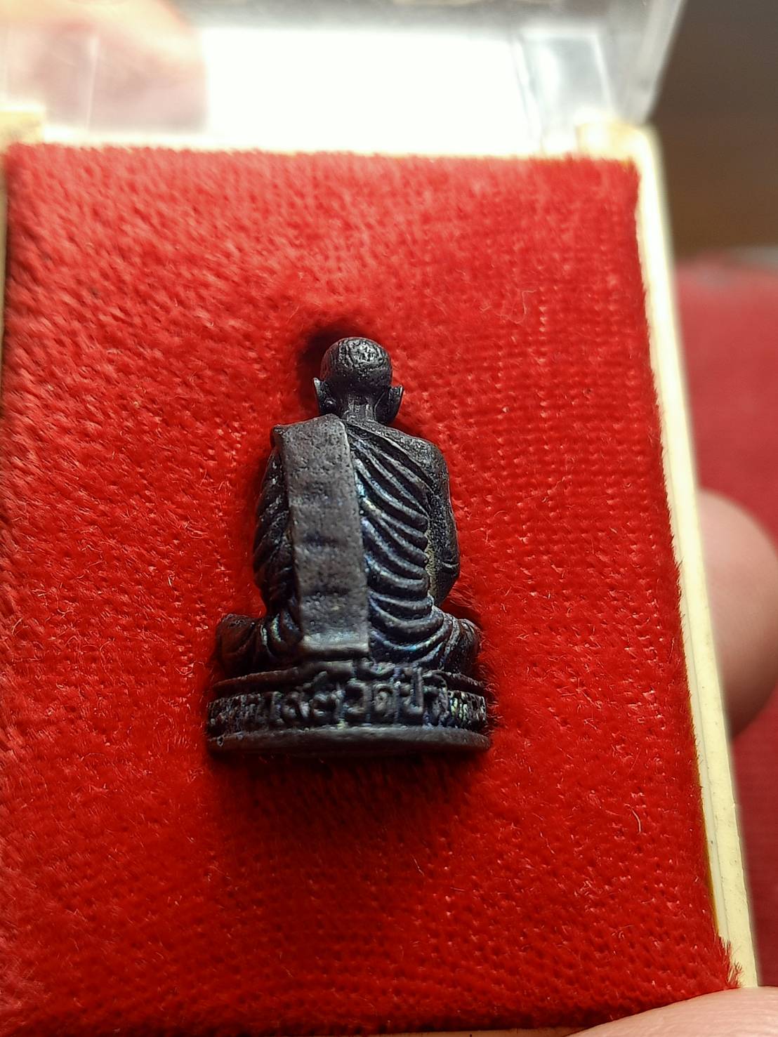 รูปหล่อหลวงปู่ชอบ วัดป่าโคกมน จ.เลย พร้อมกล่อง (SKU-13267)