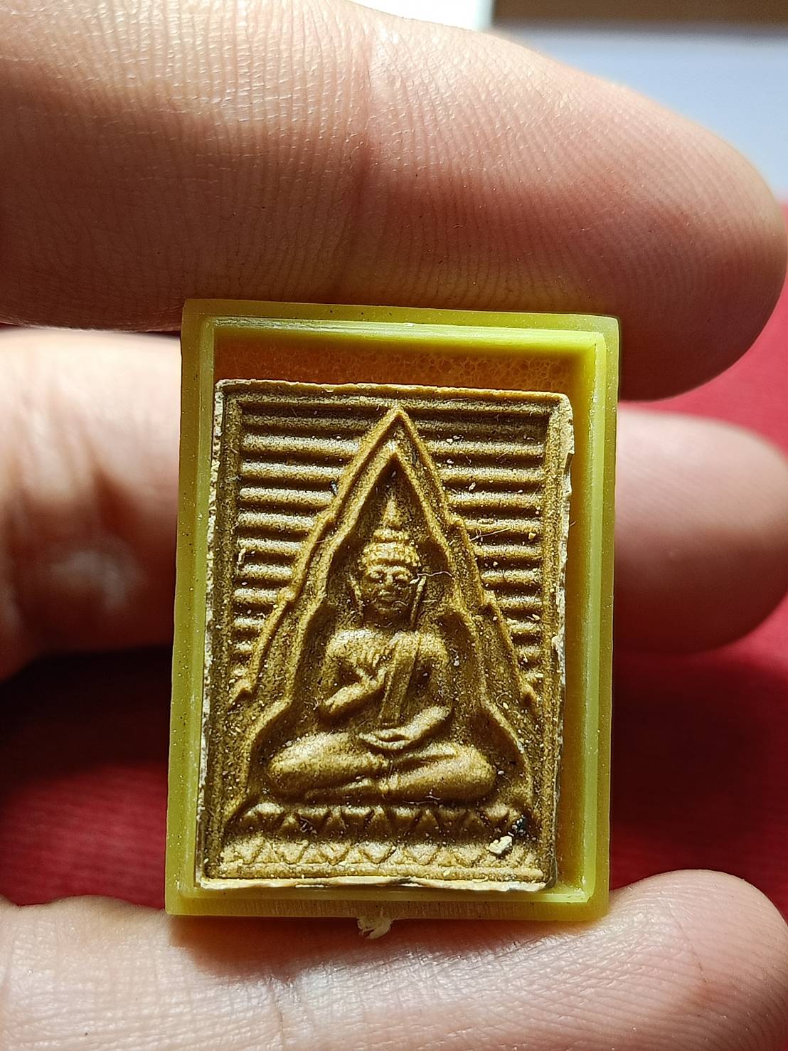 พระผงของขวัญ พระปากน้ำรุ่น 6 พระไตรปิฎก กทม. พร้อมกล่อง (SKU-11358)