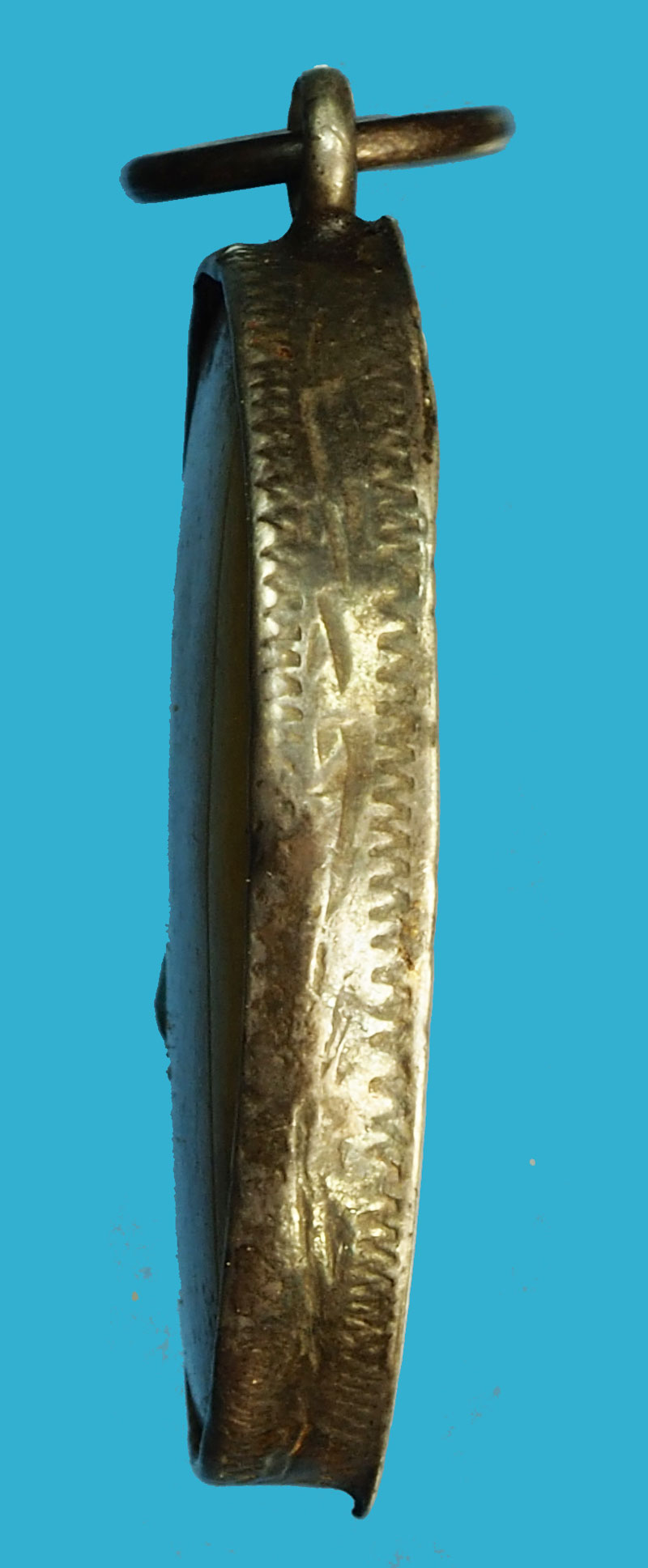 *36088 ล็อกเก็ตในหลวงรัชกาลที่ 5 เลี่ยมจับขอบเงิน ไม่ทราบที่และปีสร้าง 5