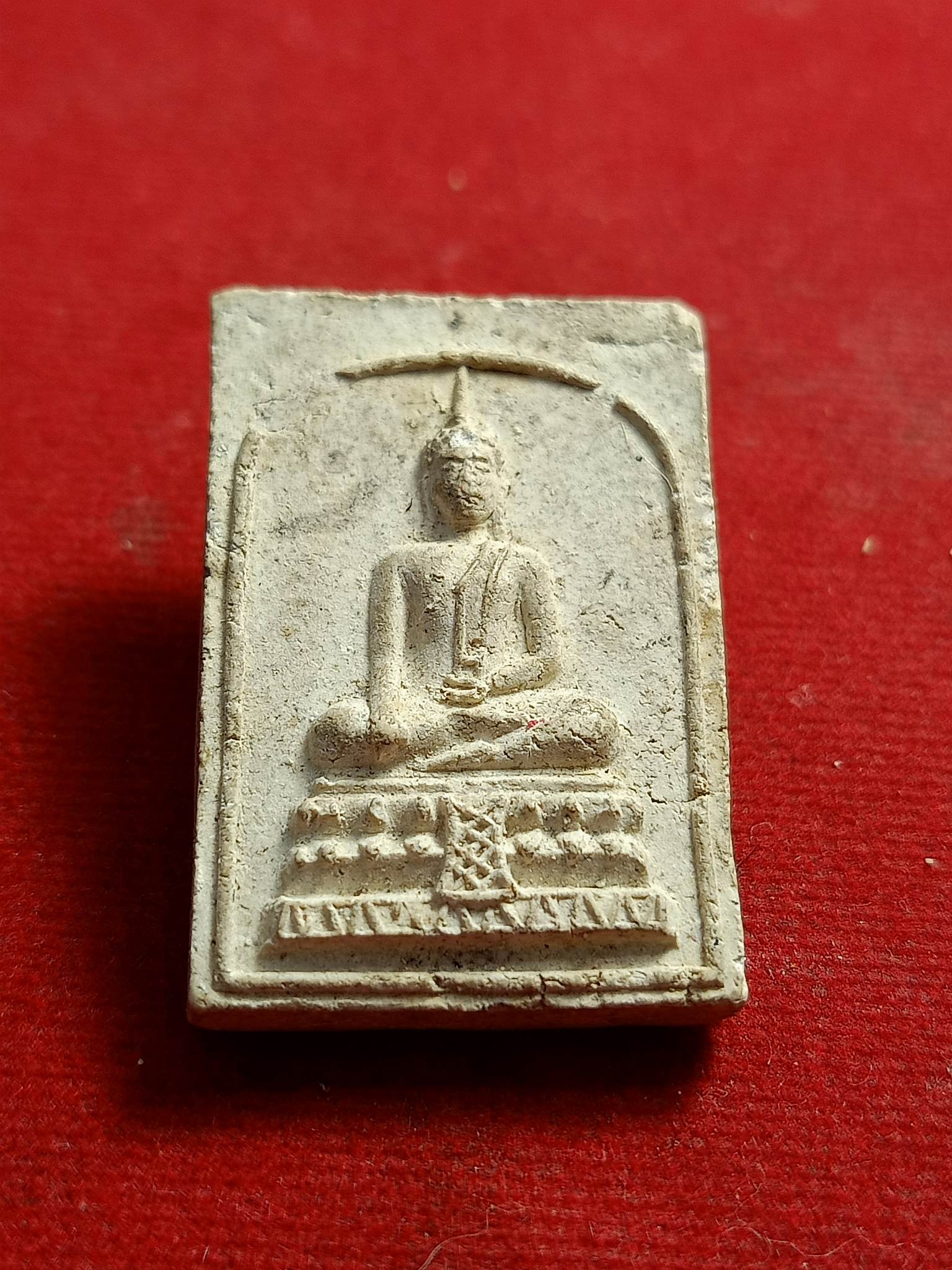 พระเนื้อผง หลังลายเซ็นต์ หลวงพ่อเชื้อ วัดสะพานสูง บางซื่อ กรุงเทพฯ(SKU-01129)