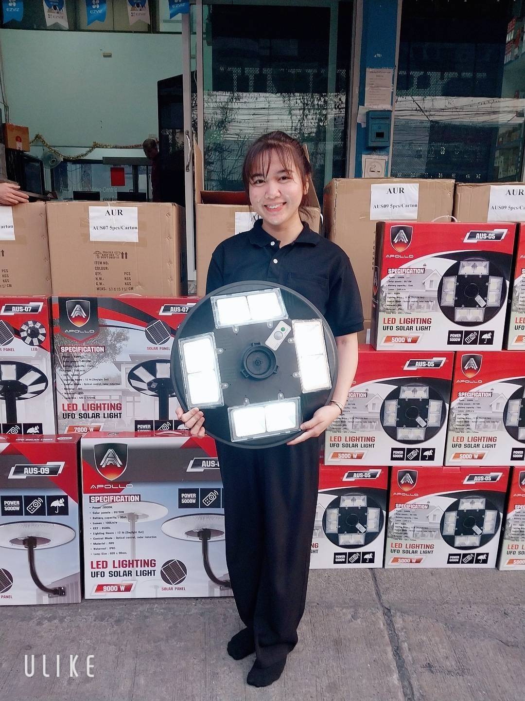 Apollo UFO Solar Light ไฟถนนโซล่าเซลล์ทรงจานบิน รุ่น AUS-05 5000W