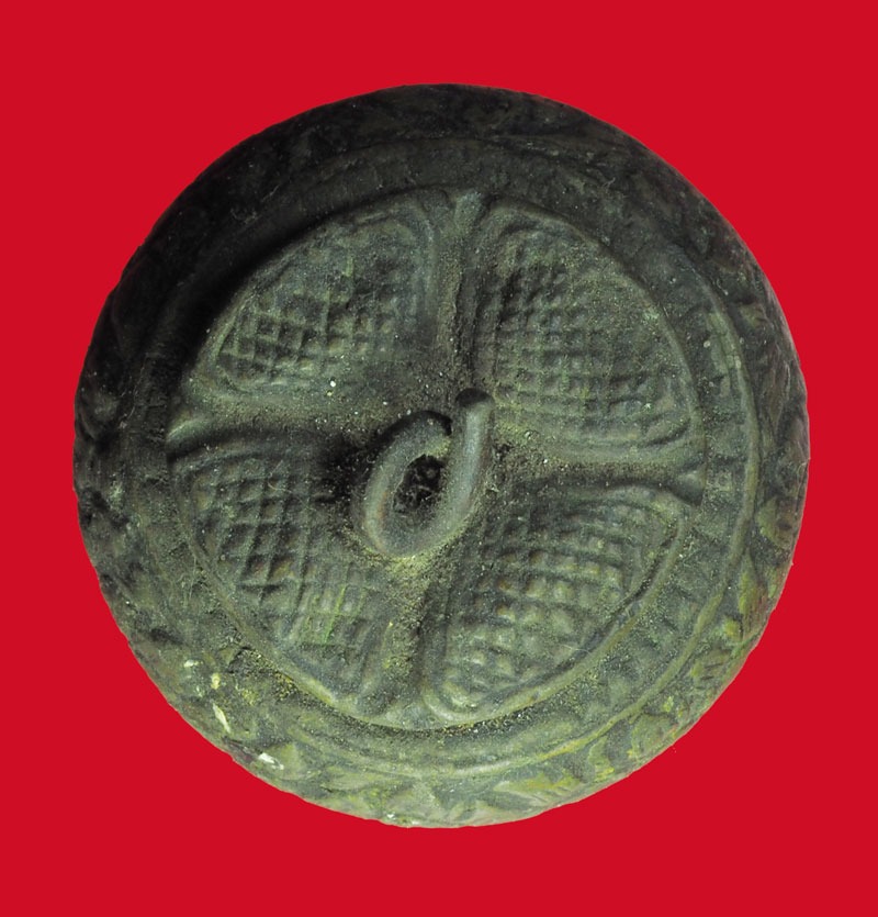 *31931 ตลับสีผึ้ง เก่าไม่ทราบอาจารย์ เนื้อทองเหลืองโบราณ 12