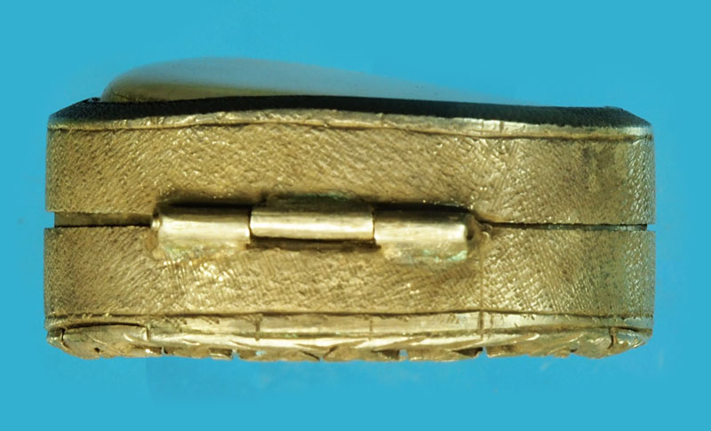 *36428 กรอบเงินเปอร์เซนต์ต่ำ เหมาะสำหรับใส่พระปิดตา หลวงปุ่โต๊ะ วัดประดู่ฉิมพลี 16