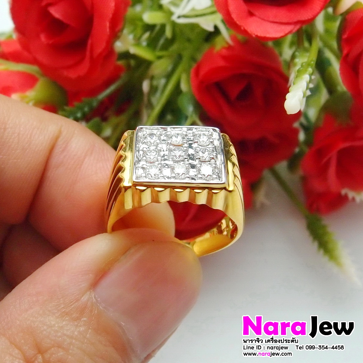 แหวนเพชรชาย ประดับเพชรแท้ 0.72 กะรัต น้ำขาว 98 เพชรเล่นไฟวิบวับ