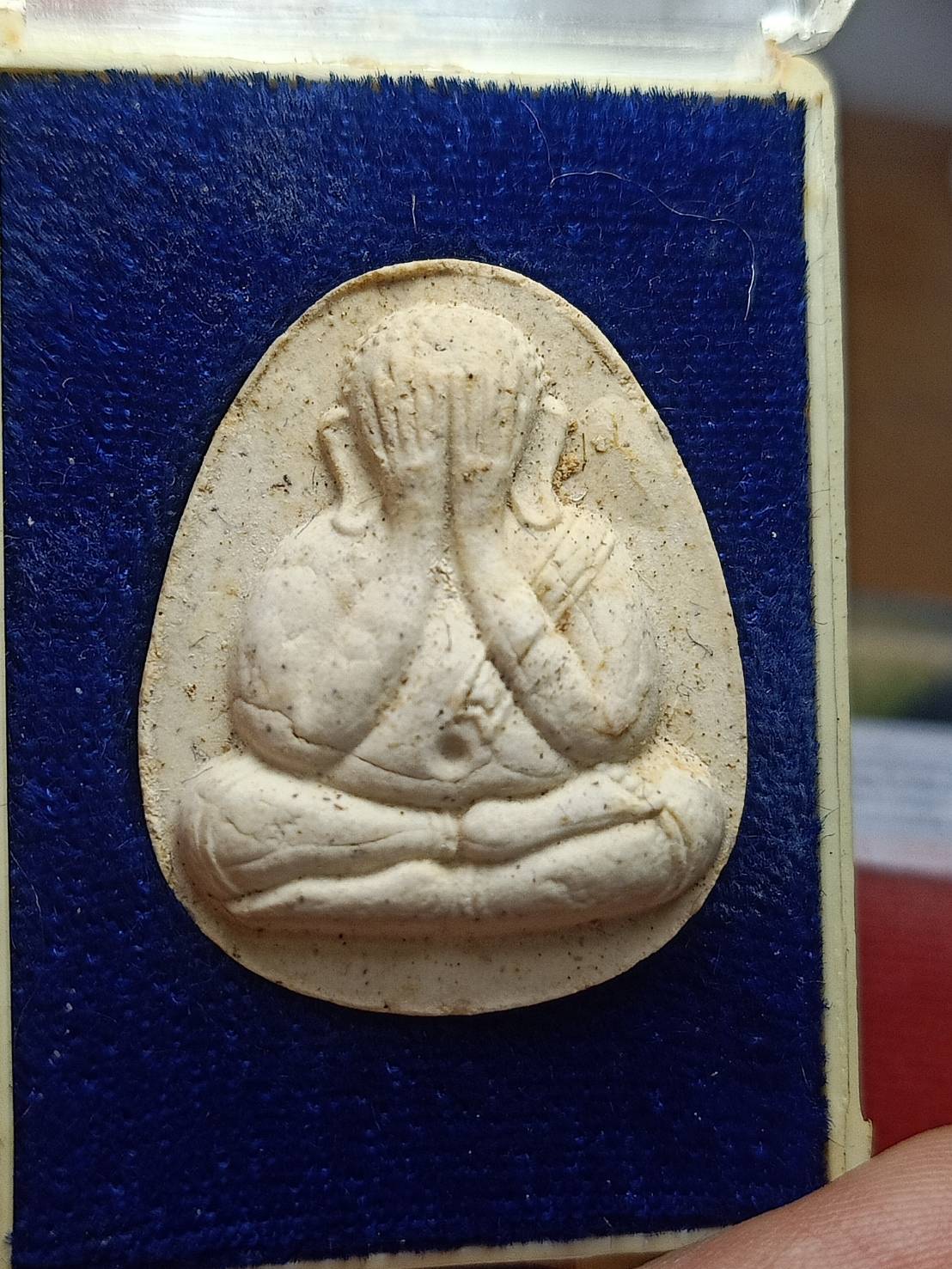 พระปิดตาจัมโบ้ ญสส รุ่นแรก แช่น้ำมนต์ วัดบวรนิเวศวิหาร กทม. ปี 2535 พร้อมกล่อง (SKU-09548)