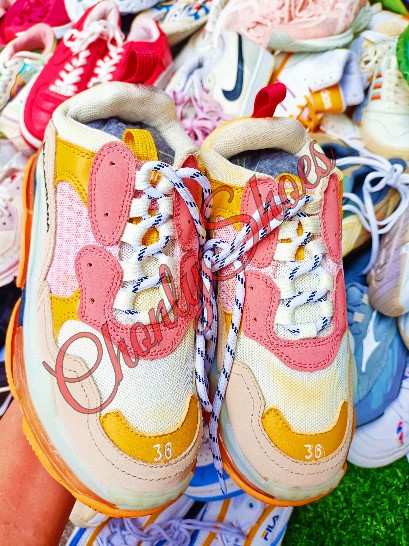 second hand shoes