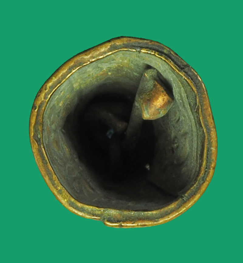 *33493 กระดิ่งด้านข้างลายเทพพนม เนื้อทองเหลือง เก่า 17