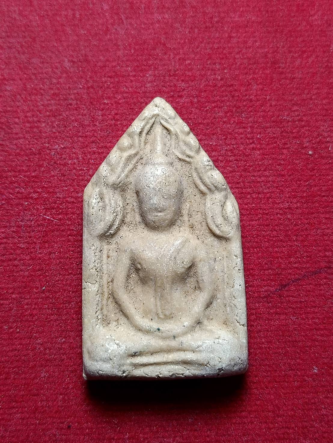พระผงขุนแผน หลัง พ.ส. 1 ไม่ทราบที่ (SKU-05111)