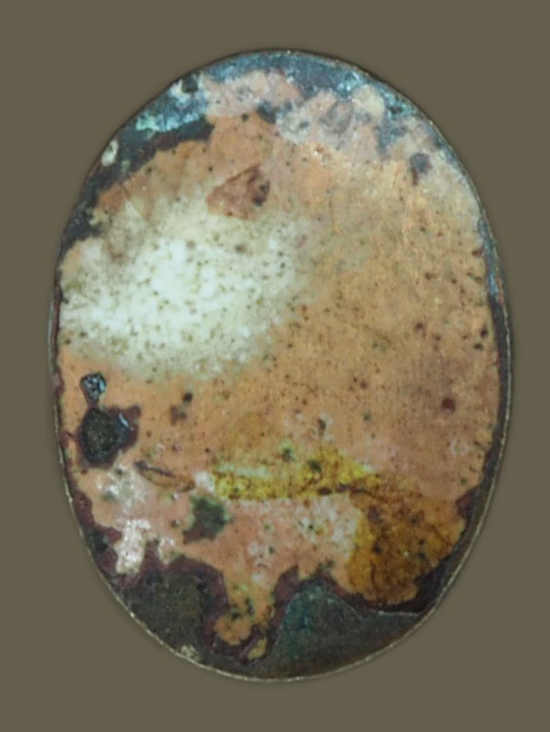 *40433 ล็อกเก็ตในหลวงรัชกาลที่ 9 ฉากฟ้า ไม่ทราบที่และปีสร้าง 4