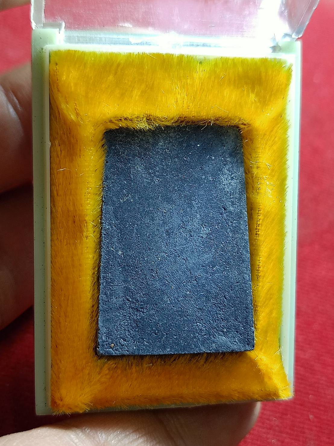 พระสมเด็จ ผงใบลาน รุ่นเพ็ญพุธ อธิบดี วัดสุทัศนเทพวราราม กรุงเทพฯ ปี 2531 พร้อมกล่อง (SKU-06127)