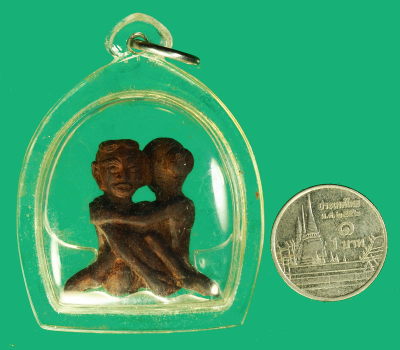 ขายแล้ว*36132 อิ้น ไม่แกะ เลี่ยมพลาสติกเก่าพอมีอาย ไม่ทราบที่และปีสร้าง 12