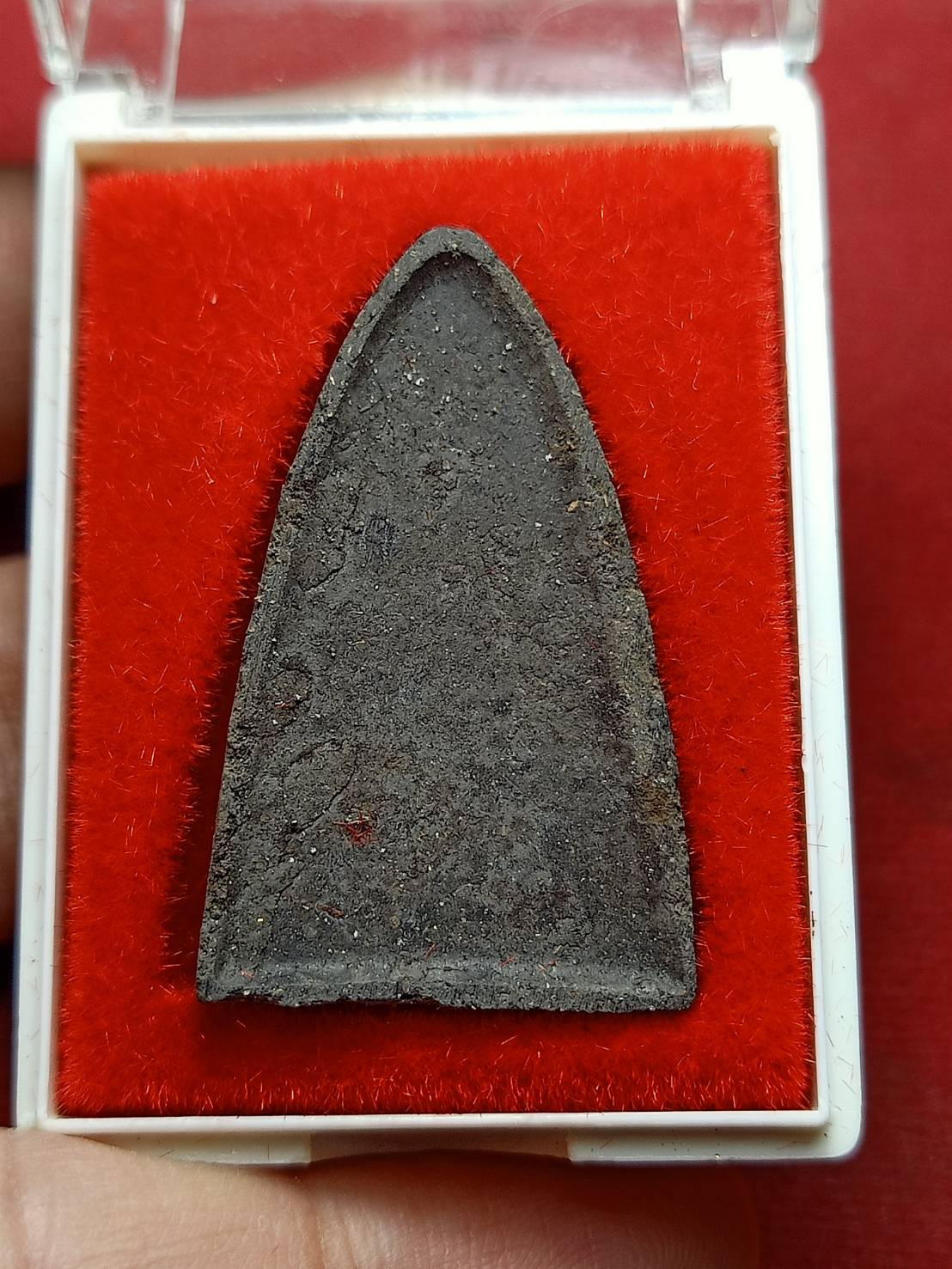 พระผงหลวงปู่ทวดมหาลาภ หลวงพ่อแดง วัดห้วยเงาะ จ.ปัตตานี ปี 2538 )พร้อมกล่อง (SKU-07754)