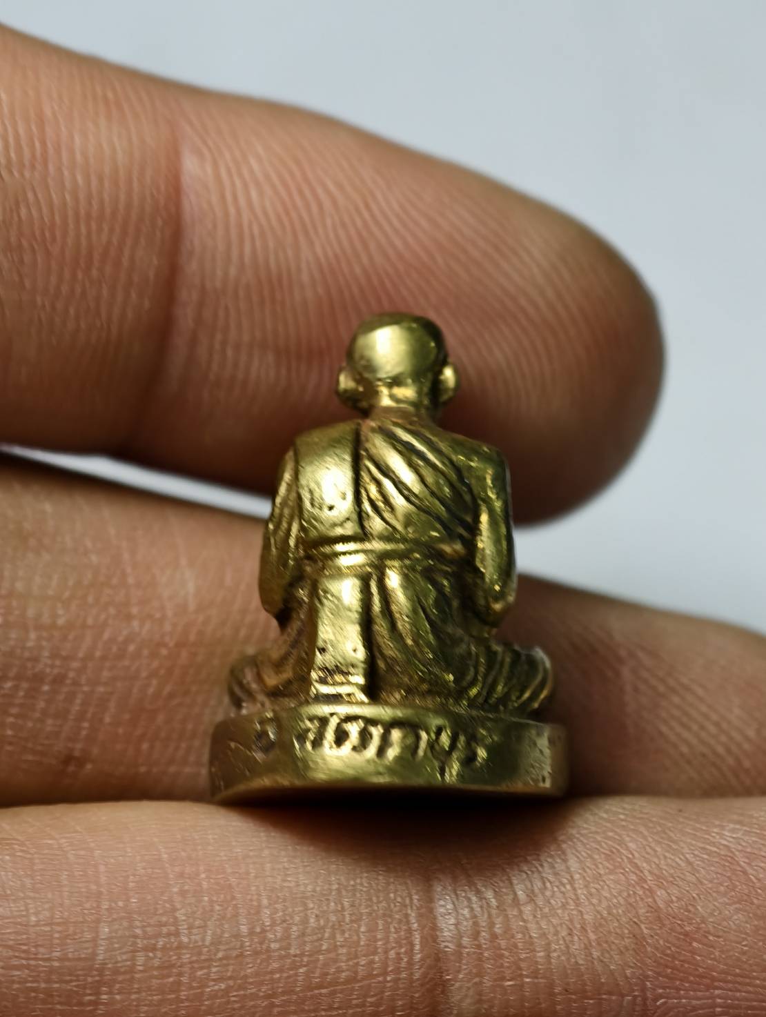 รูปหล่ออุดกริ่ง หลวงปู่เย็น วัดสระเปรียญ อ.สรรคบุรี จ.ชัยนาท (SKU-13556)