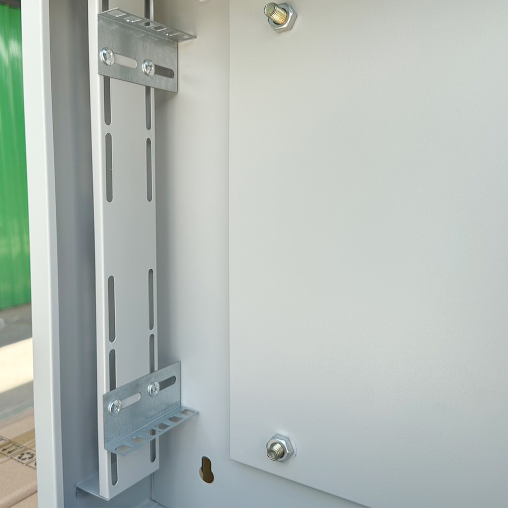 รุ่นแนะนำ! Rack Cabinet ACR2U(S)