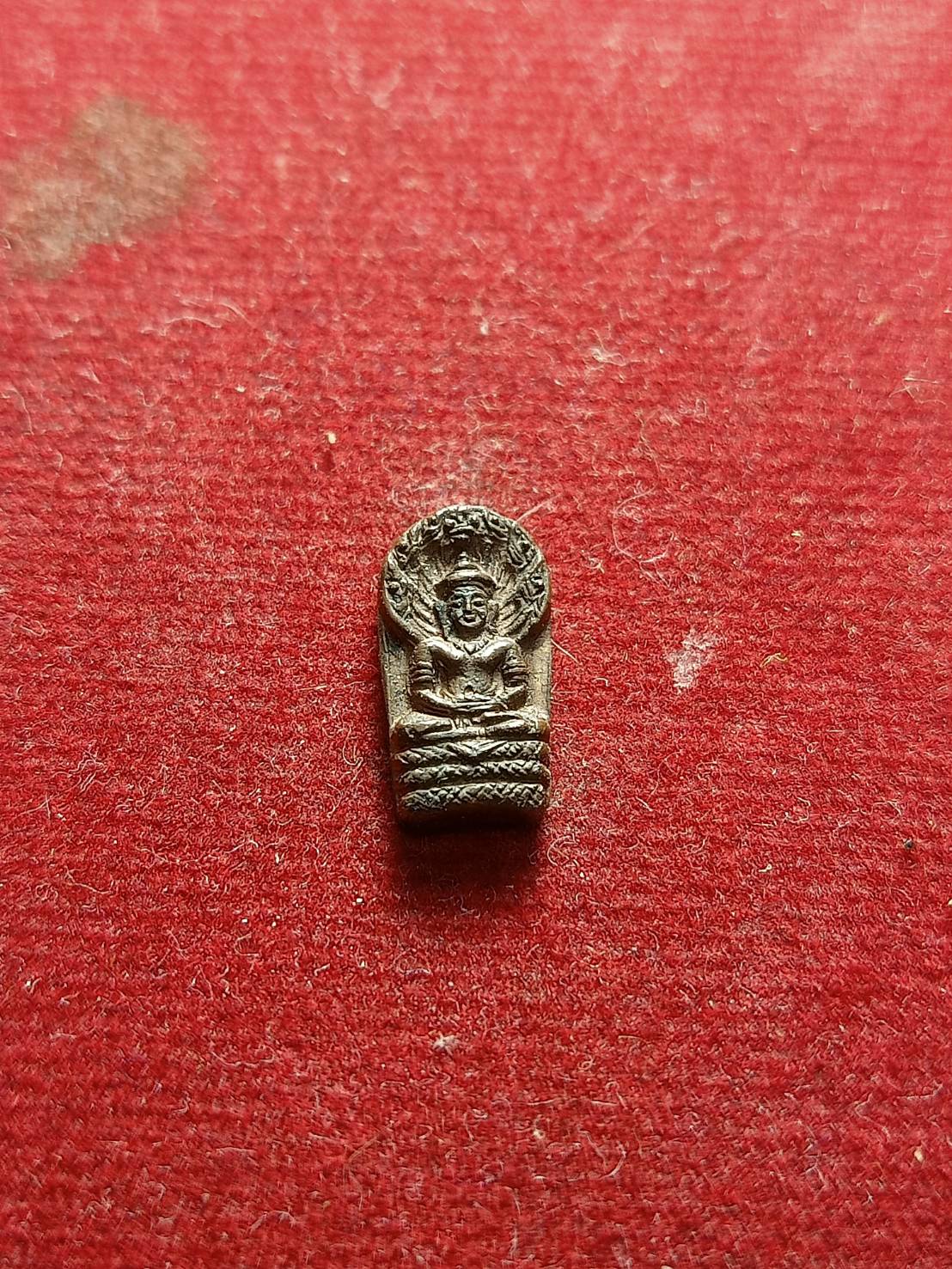 พระนาคปรกใบมะขาม ครูบาศรีนวล วัดเจริญเมือง จ.เชียงราย (SKU-05284)