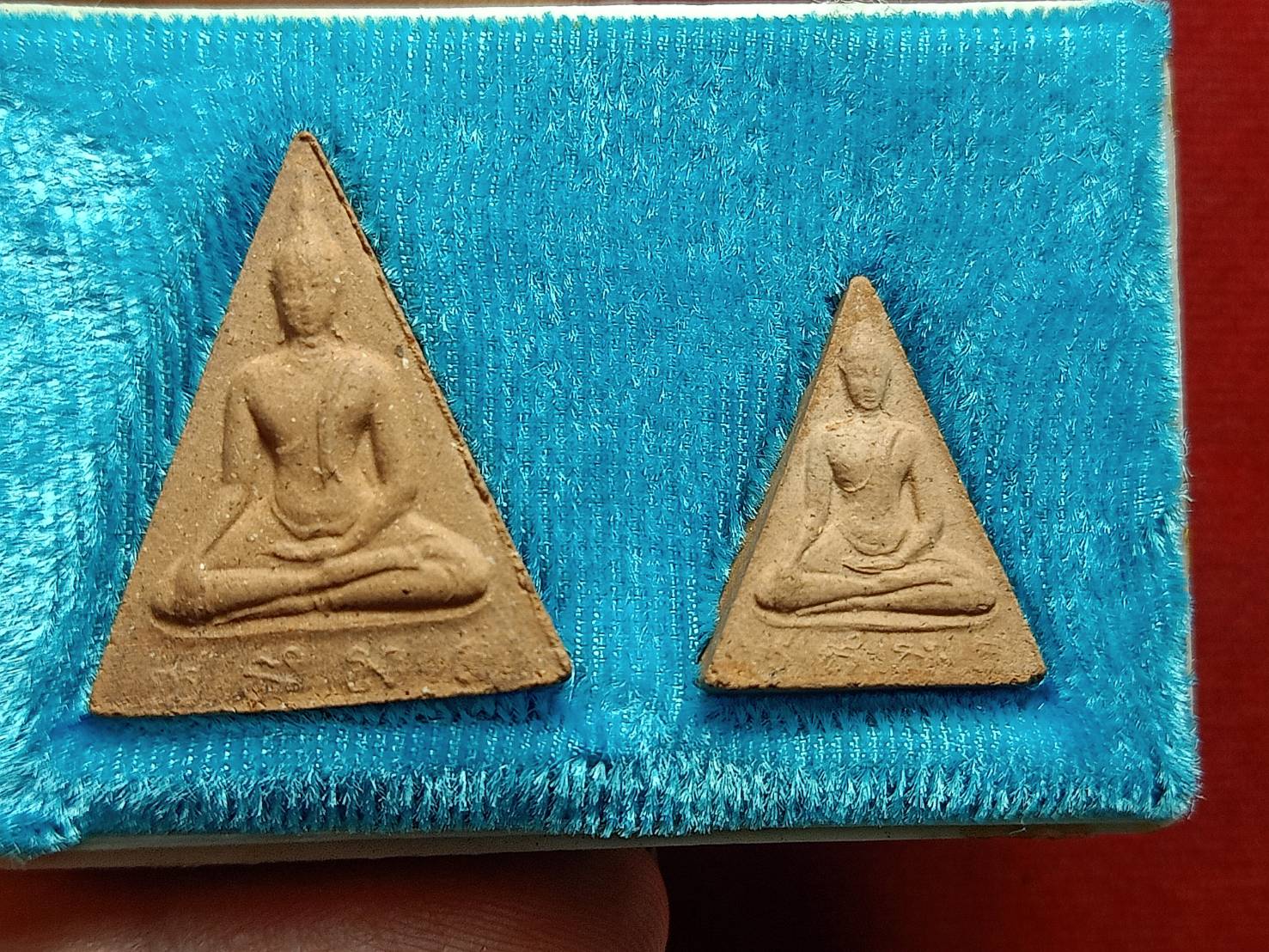 พระสมเด็จนางพญา สก. วัดบวรนิเวศ กทม. พิมพ์ใหญ่+เล็ก ครบชุด หลวงปู่โต๊ะปลุกเสก ปี 2519 พร้อมกล่อง (SKU-12868)