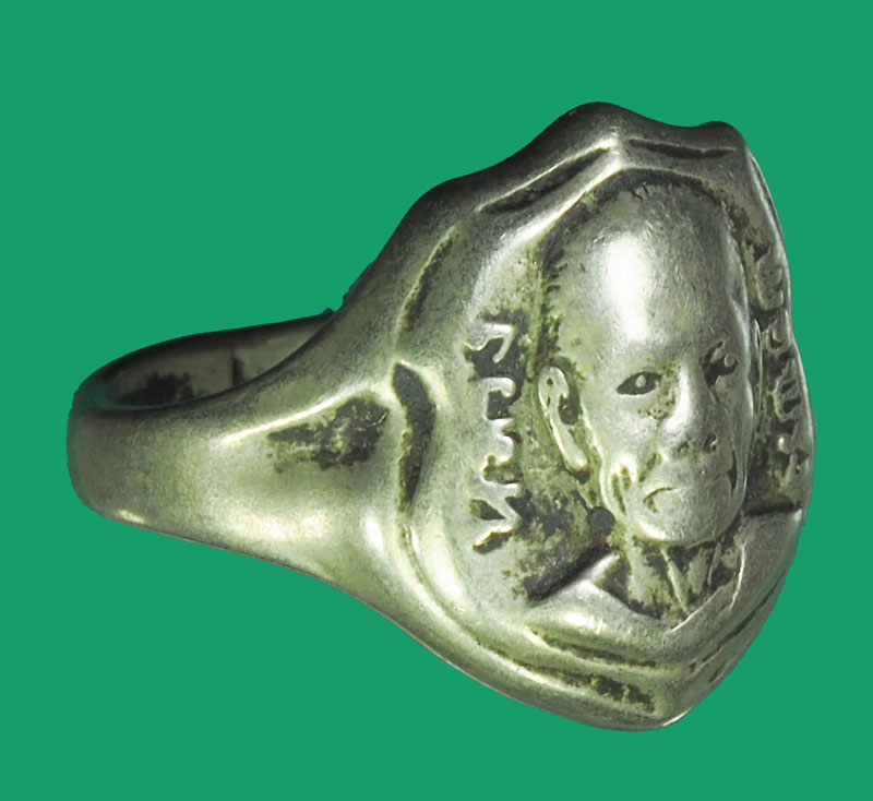 *33796 แหวนหลวงพ่อพริ้ง วัดโบสถ์โก่งธนู ลพบุรี เนื้ออัลปาก้า 12