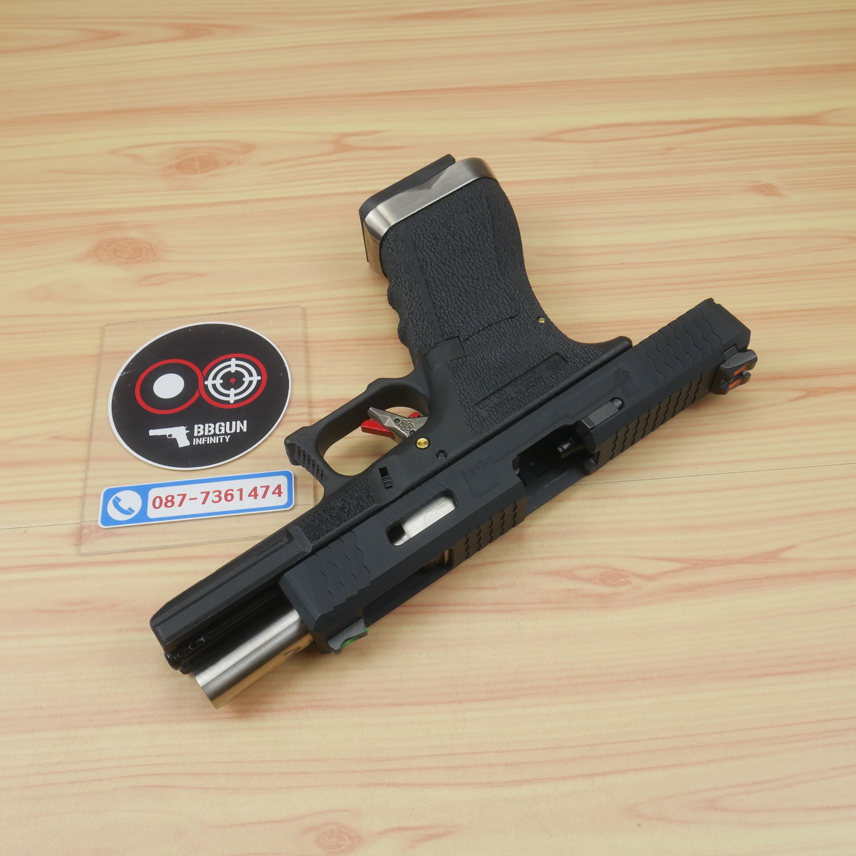 บีบีกันอัดแก๊ส WE Glock 18 G-Force T5 เฟรมดำ สไลด์ดำ ท่อเงิน BB GUN