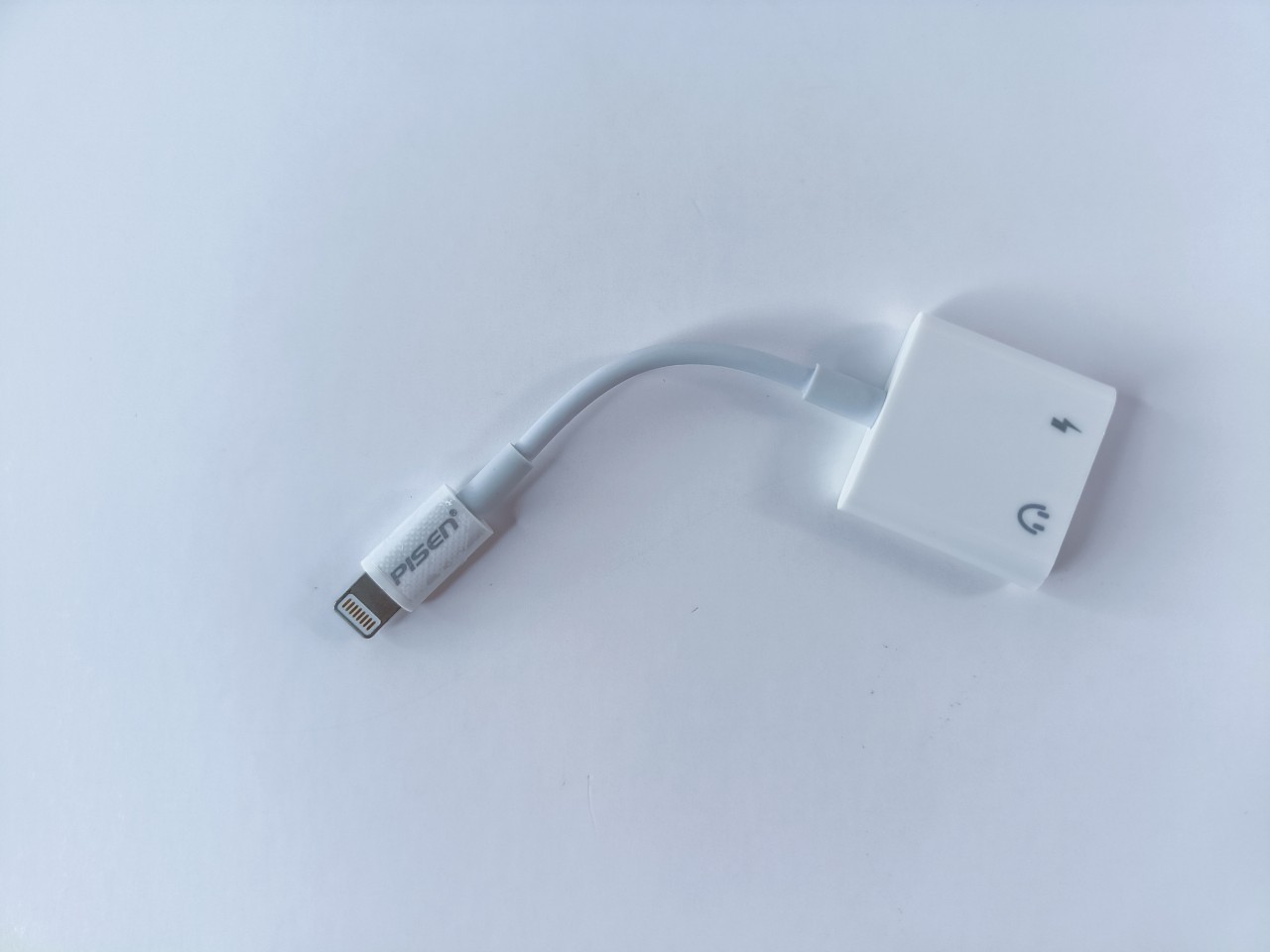2 in 1 Adapter ช่องเสียบหูฟัง ชาร์จแบต (PISEN)