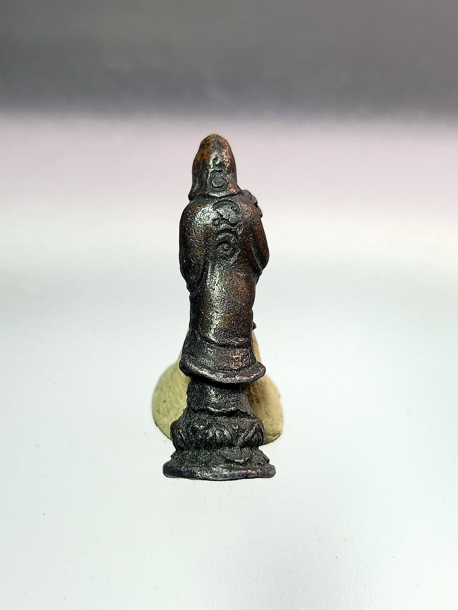 พระรูปหล่อโบราณเจ้าแม่กวนอิม ไม่ทราบที่ (SKU-00393)
