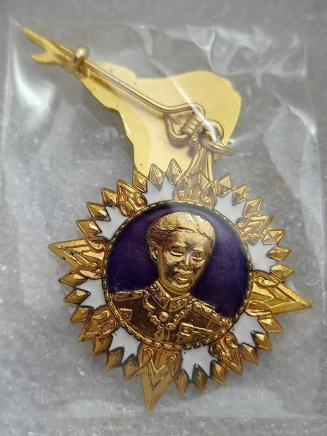 เข็มกลัดพระเทพ เหรียญ วัดศีลขันธาราม รุ่นพิเศษ ปี 2522 (SKU-12776)