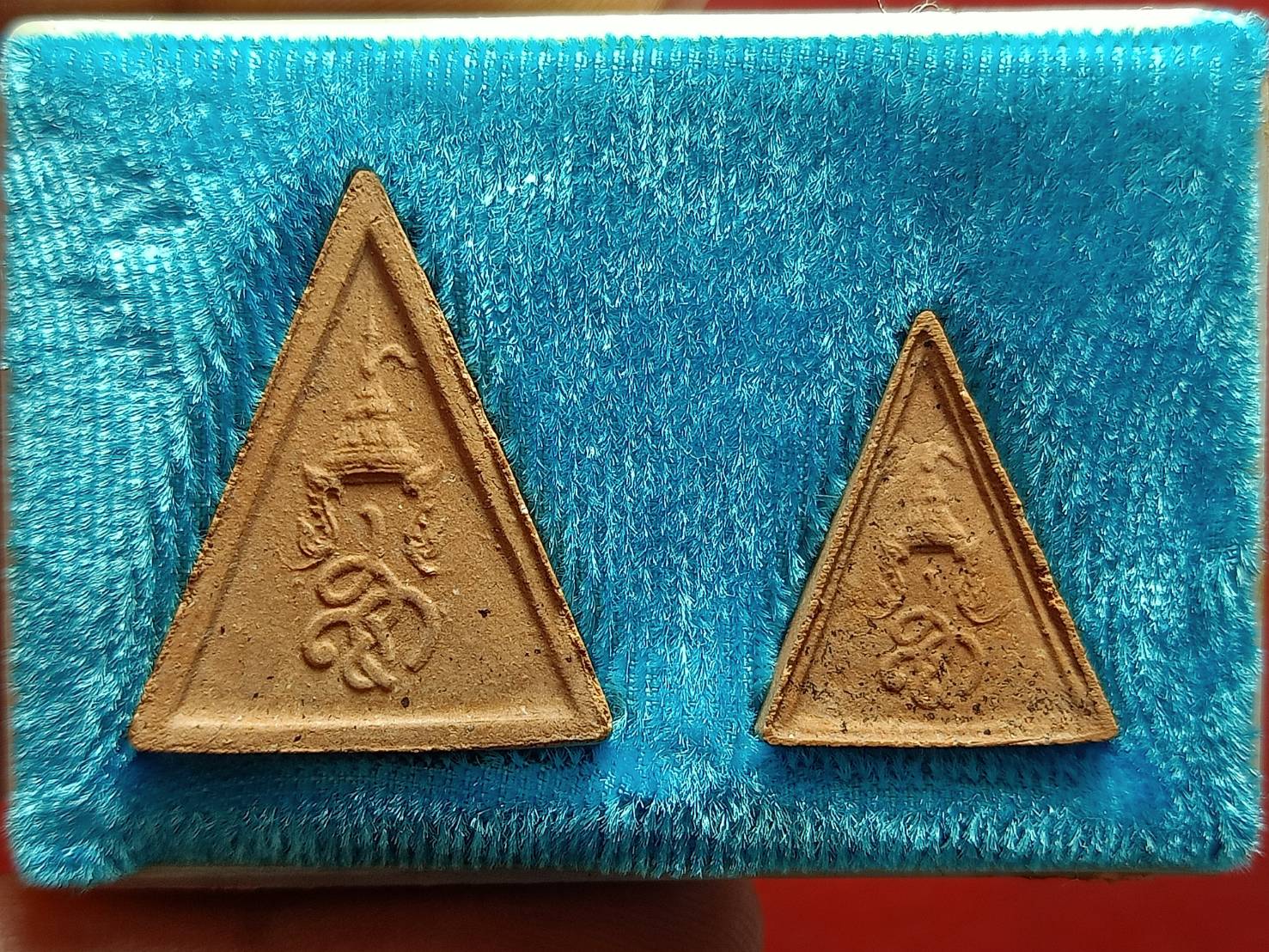 พระสมเด็จนางพญา สก. วัดบวรนิเวศ กทม. พิมพ์ใหญ่+เล็ก ครบชุด หลวงปู่โต๊ะปลุกเสก ปี 2519 พร้อมกล่อง (SKU-12868)