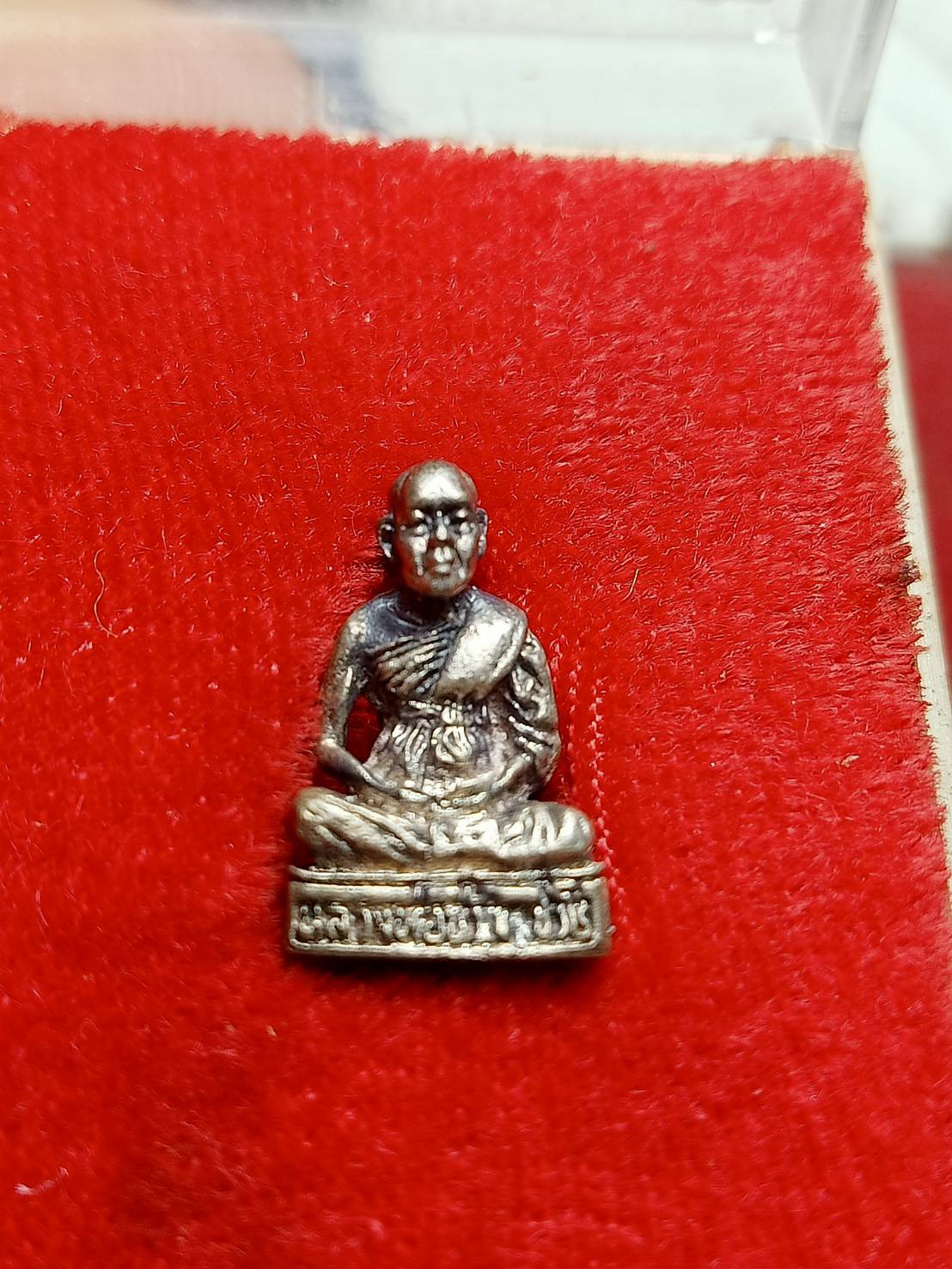 รูปหล่อหลวงพ่อขวัญ ปวโร วัดเทพสิทธิการาม จ.พิจิตร พร้อมกล่อง (SKU-12500)