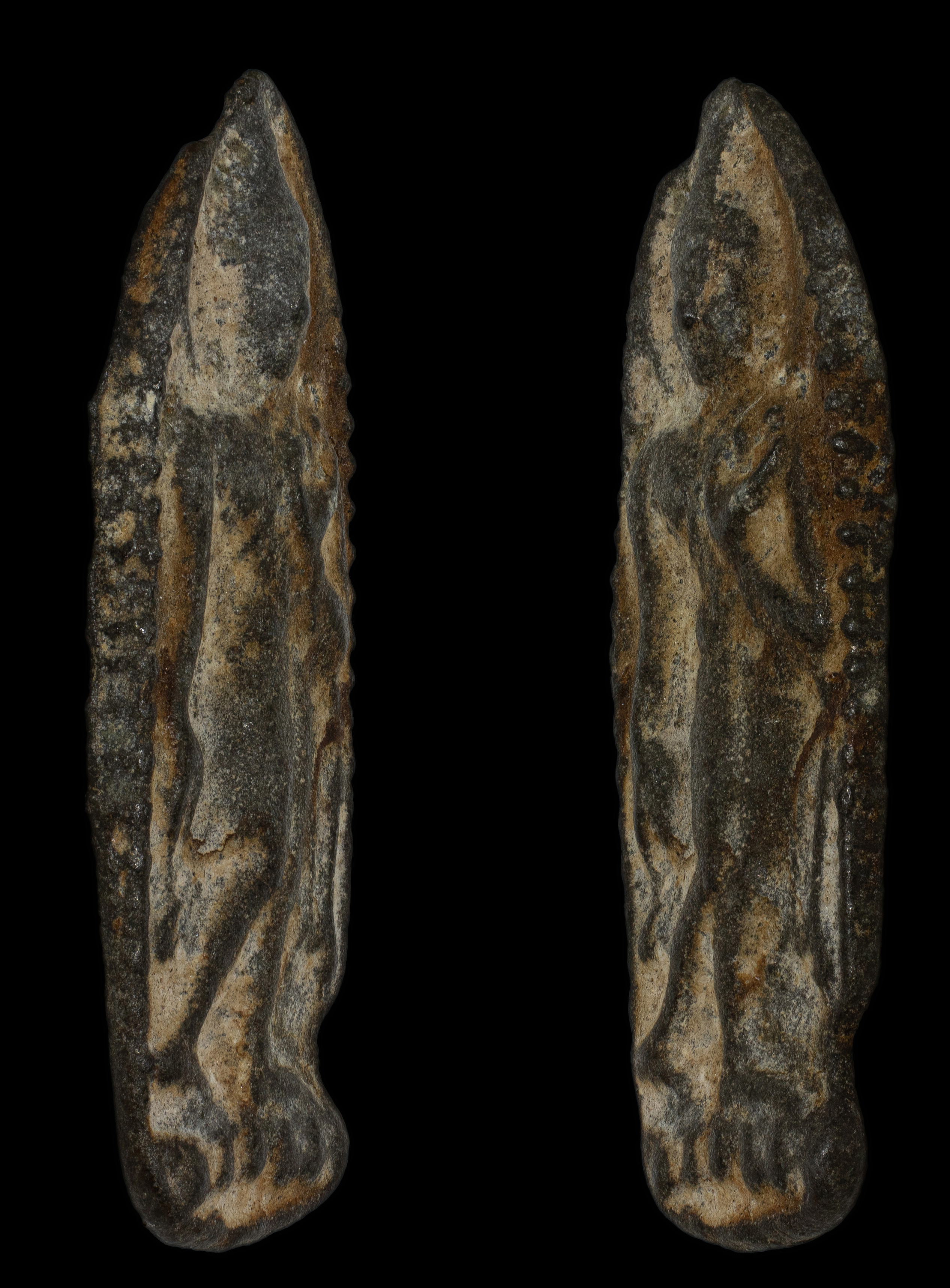 ลีลาข้างเม็ด พิมพ์เล็ก เนื้อชินสังฆวานร สมัยอยุธยาตอนกลาง