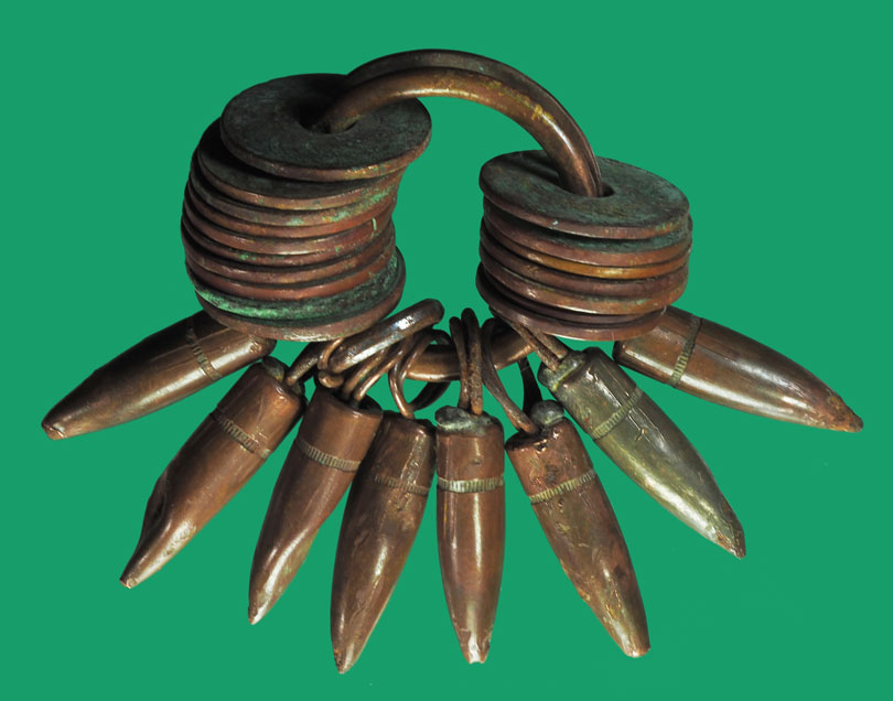 ขายแล้ว*33718พระเก่าเหมายกบ้านมา ตะกรุดหัวลูกปืนด้านหลวงพ่อกวย วัดโฆสิตาราม จำนวน 8 อัน พร้อมเหรียญสตางค์รู ยกพวงเคาะเดียว