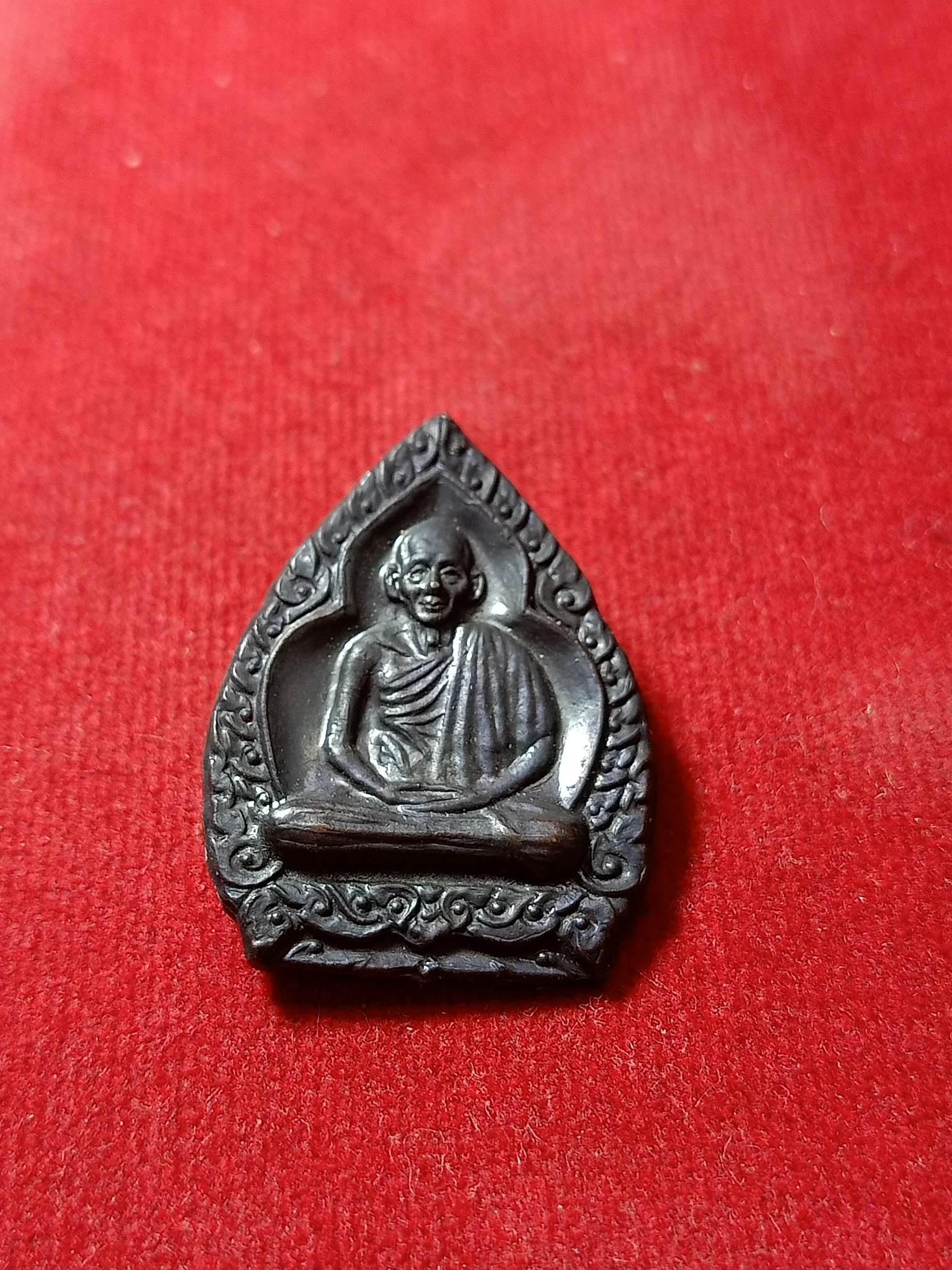 เหรียญหลวงพ่อเกษม สำนักสุสานไตรลักษณ์ จ.ลำปาง ปี 2535 รุ่นบารมี 81 (SKU-01969)