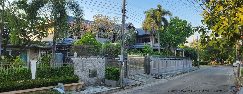 ขายบ้านสวยริมทะเลสาบ สัมมากร รามคำแหง คฤหาสน์หรูหลังใหญ่ ตกแต่งครบ Fully Furnished ตึก 700 ตรม. ริมทะเลสาบ55ไร่, ริมลานโล่ง3.7ไร่ จอดรถ100-140คัน, ติดสวนหย่อม1.74ไร่, รถไฟฟ้าสายสีส้ม MRT สถานีสัมมากร บางกะปิ