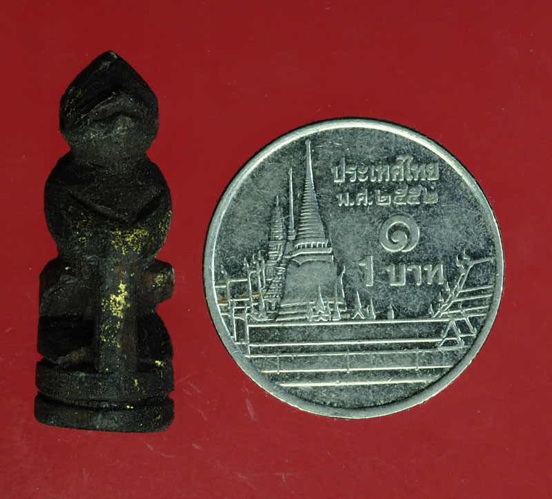 *30143 ลิงจับหลัก เนื้อไม้แกะ ไม่ทราบอาจารย์ 12