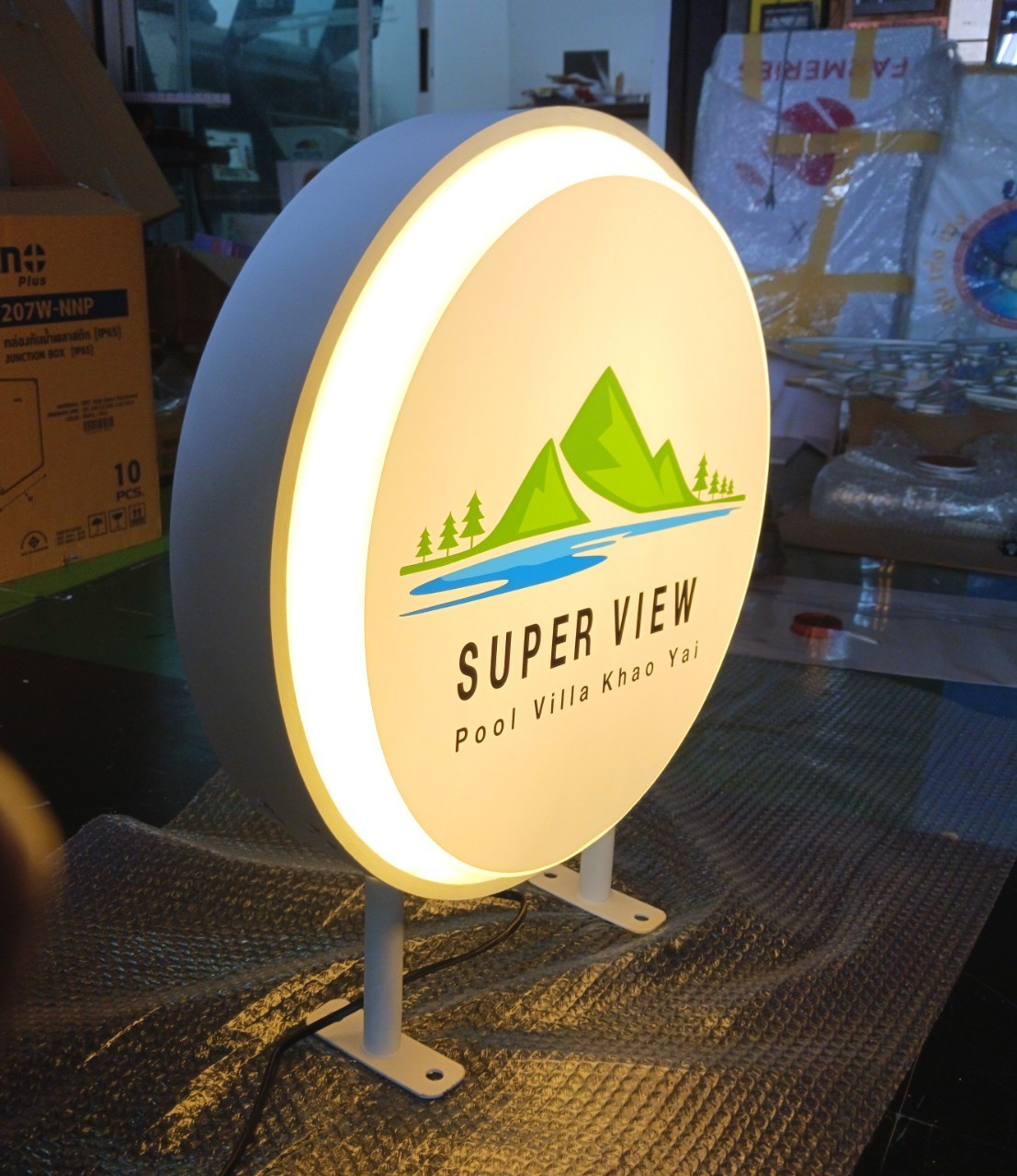 กล่องไฟวงกลม เเบบสำเร็จ '' SUPER VIEW ''