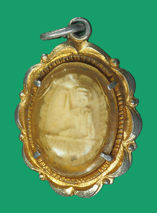 *33242 รูปถ่ายหลังนางกวักแกะ หลวงพ่อกี๋ ไม่ทราบที่และปีสร้าง 4