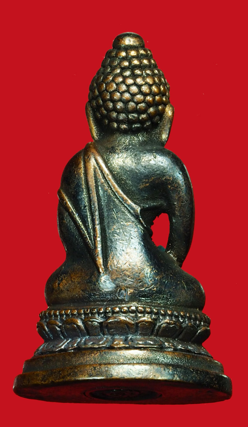 ขายแล้ว*35866 พระกริ่งนวมหาราชายุจฉับปรวัตนมงคล ในหลวงรัชกาลที่ 9 พร้อมกล่องเดิม 7