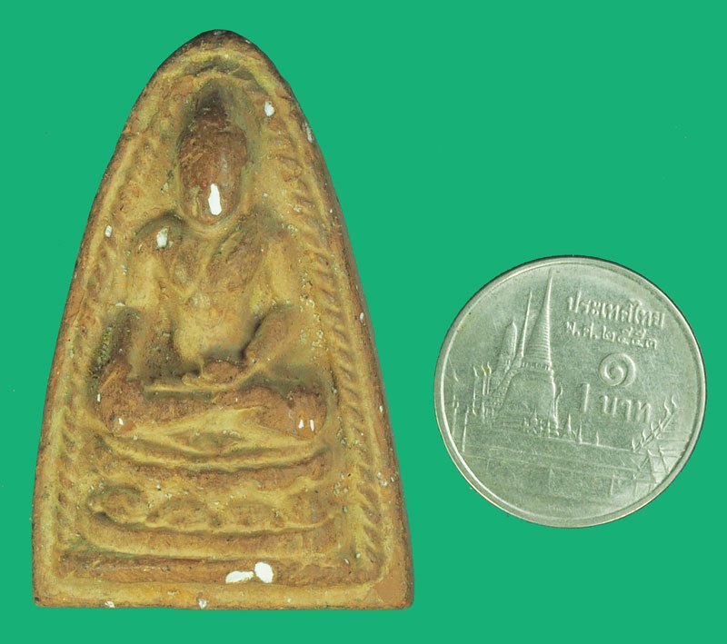 *39581 พระพิมพ์ปางมารวิชัย ซุ้มเกลียวเชือก เนื้่อดินเก่าไม่ทราบที่ 3