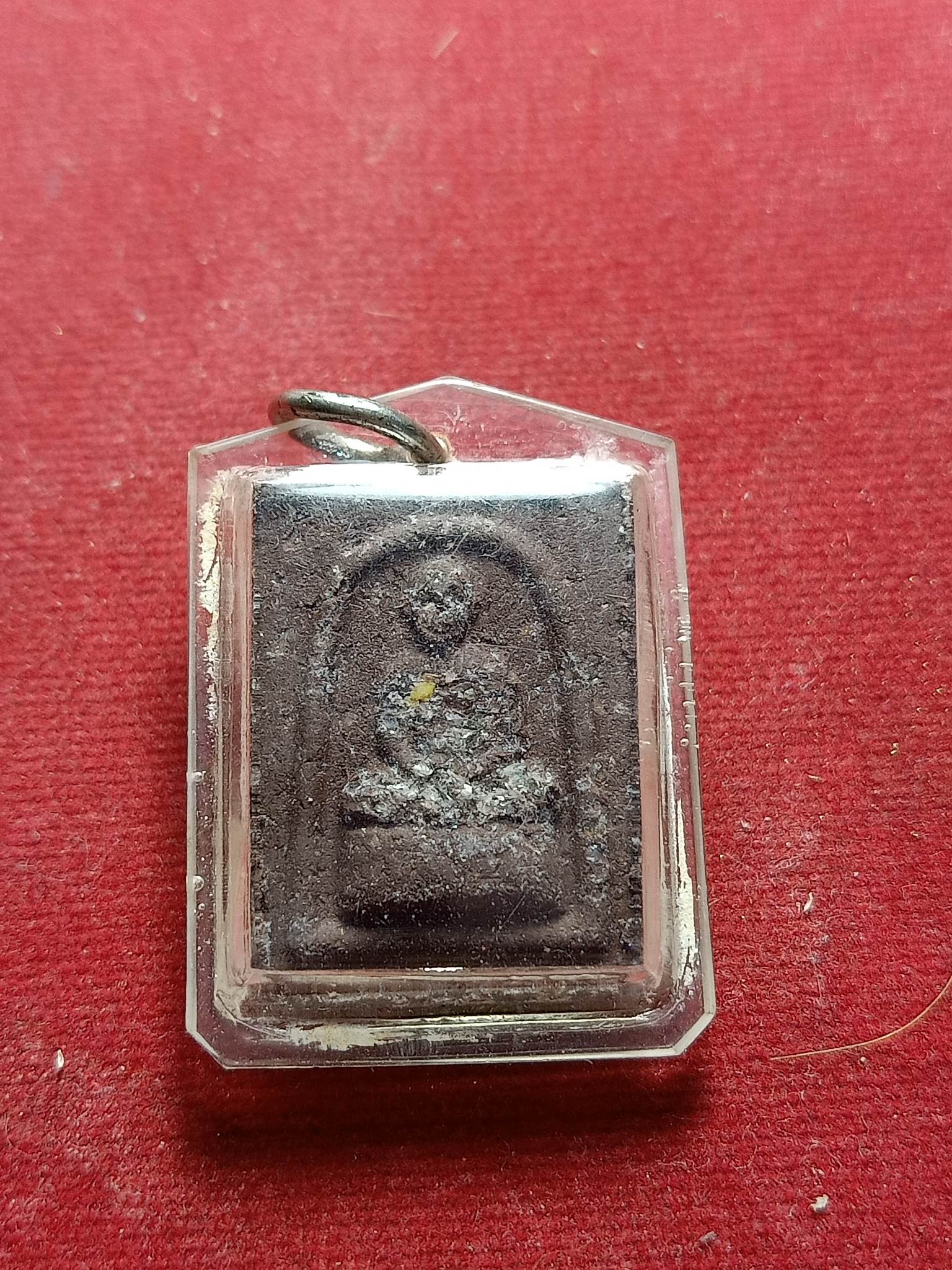 พระผงดิน 7 ป่าช้า หลวงพ่อจำเนียร วัดถ้ำเสือ จ.บี่ (SKU-01736)