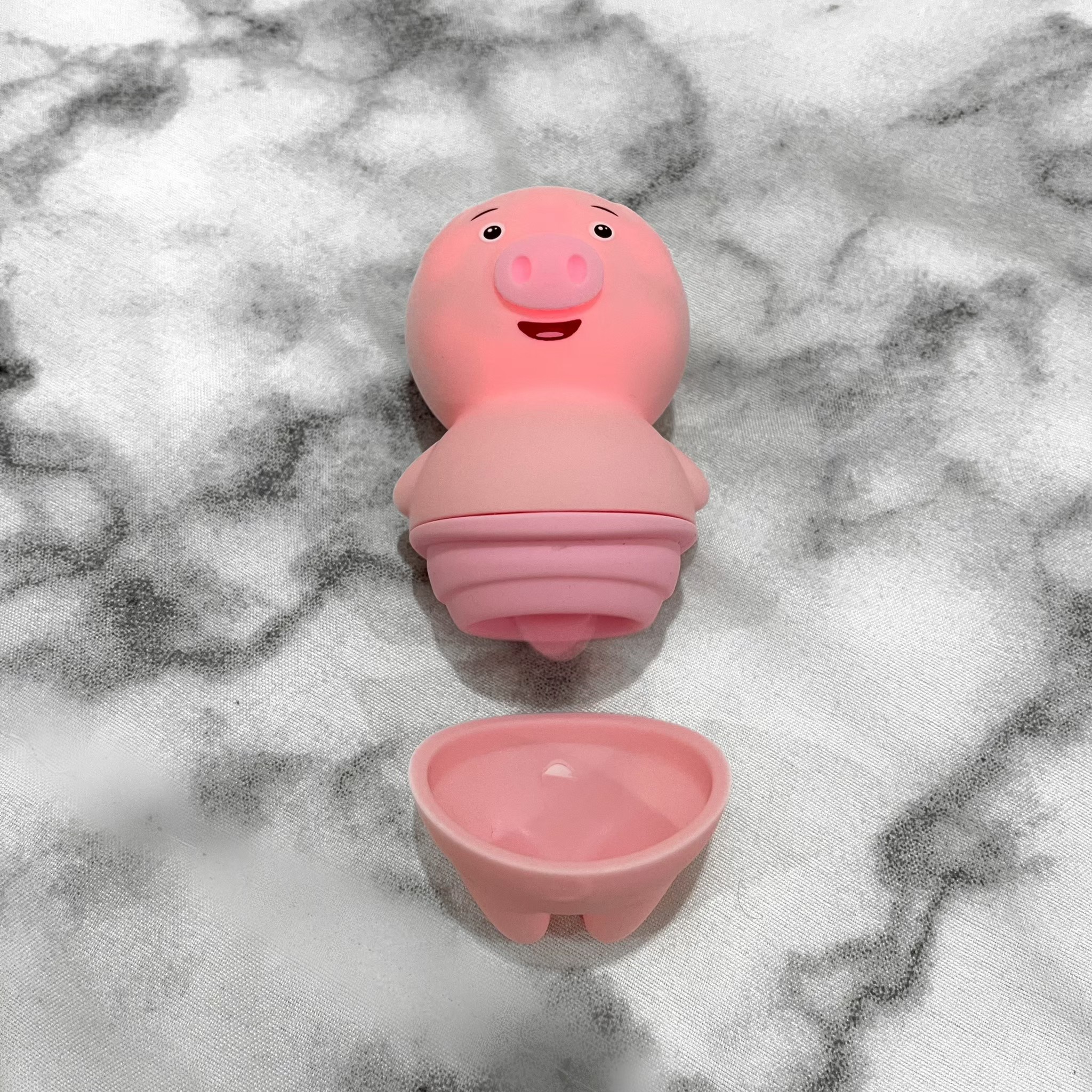 ลิ้นหมูน้อย 🐷