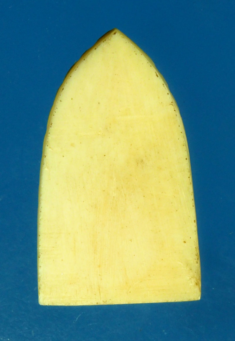 *28298 พระพุทธปางสมาธิแกะเก่า พอมีอายุ ไม่ทราบที่ และปีสร้าง 12