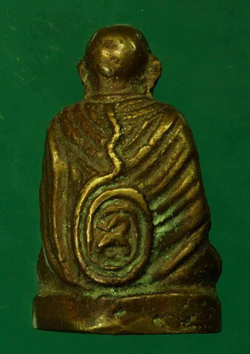 *29567 พระกริ่งรูปหล่อสมเด็จพุทธจารย์โต วัดระฆัง ไม่ทราบที่และปีสร้าง เก่า พอมีอายุ 8