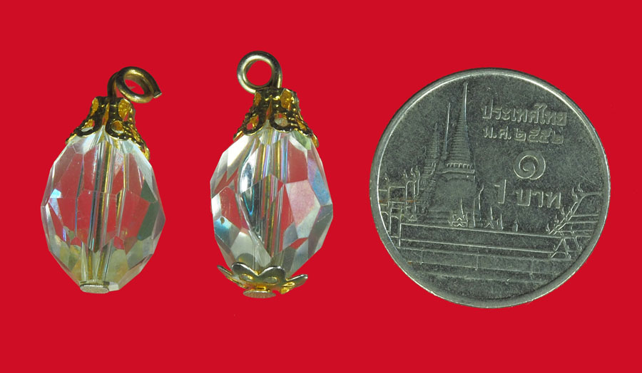 *33184 ลูกแก้วสารพัดนึก ไม่ทราบอาจารย์ จำนวน ๒ องค์ 12