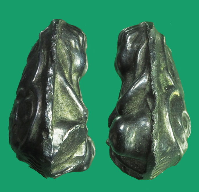 ขายแล้ว*33490 พระปิดตาหลังยันต์ หลวงปู่บุญ วัดกลางบางแก้ว เนื้อเมฆพัทร (มีรอยบิ่นที่บริเวณหัวเข่าด้านซ้าย) 6