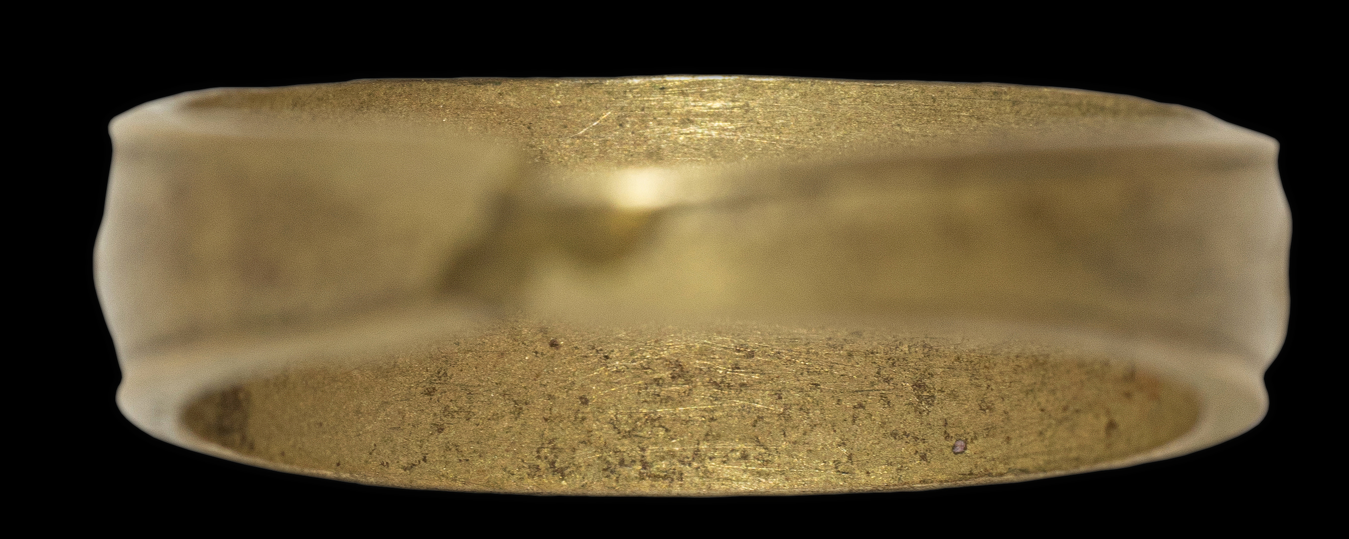 แหวนลงยาลายธงชาติ หลวงพ่อจง วัดหน้าต่างนอก อยุธยา ปี 2495