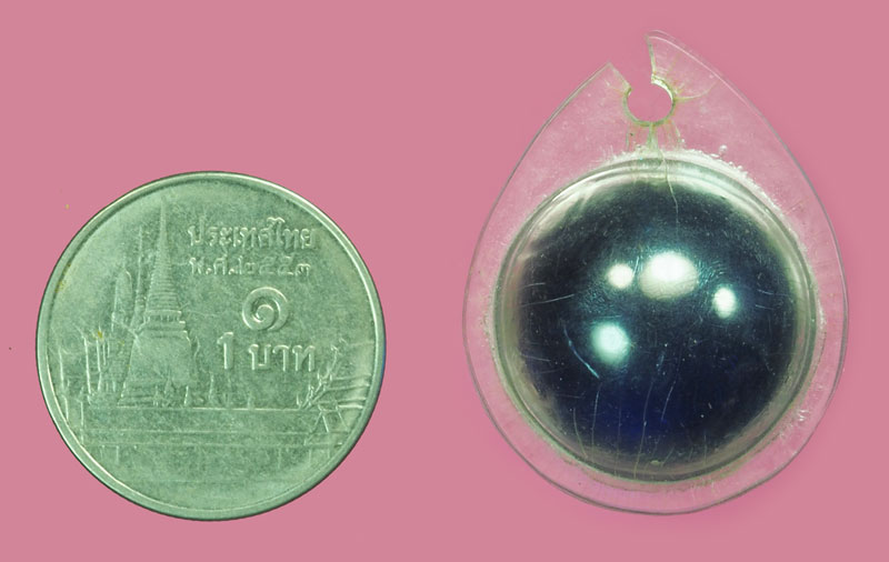 ขายแล้ว*38812 ลูกแก้วสารพัดนึก เลี่ยมพลาสติกเก่า หลายสิบปี 12